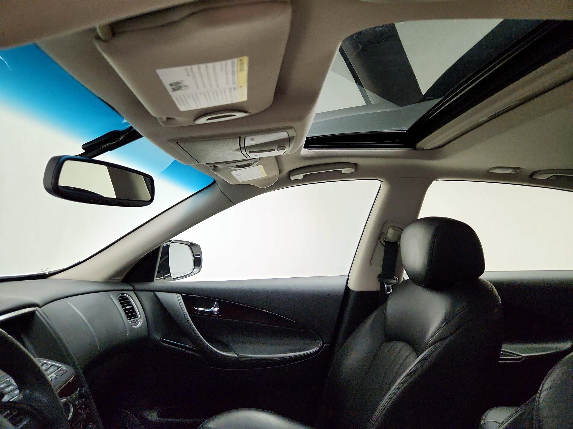 Thumbnail: 2017 INFINITI QX50 - 18