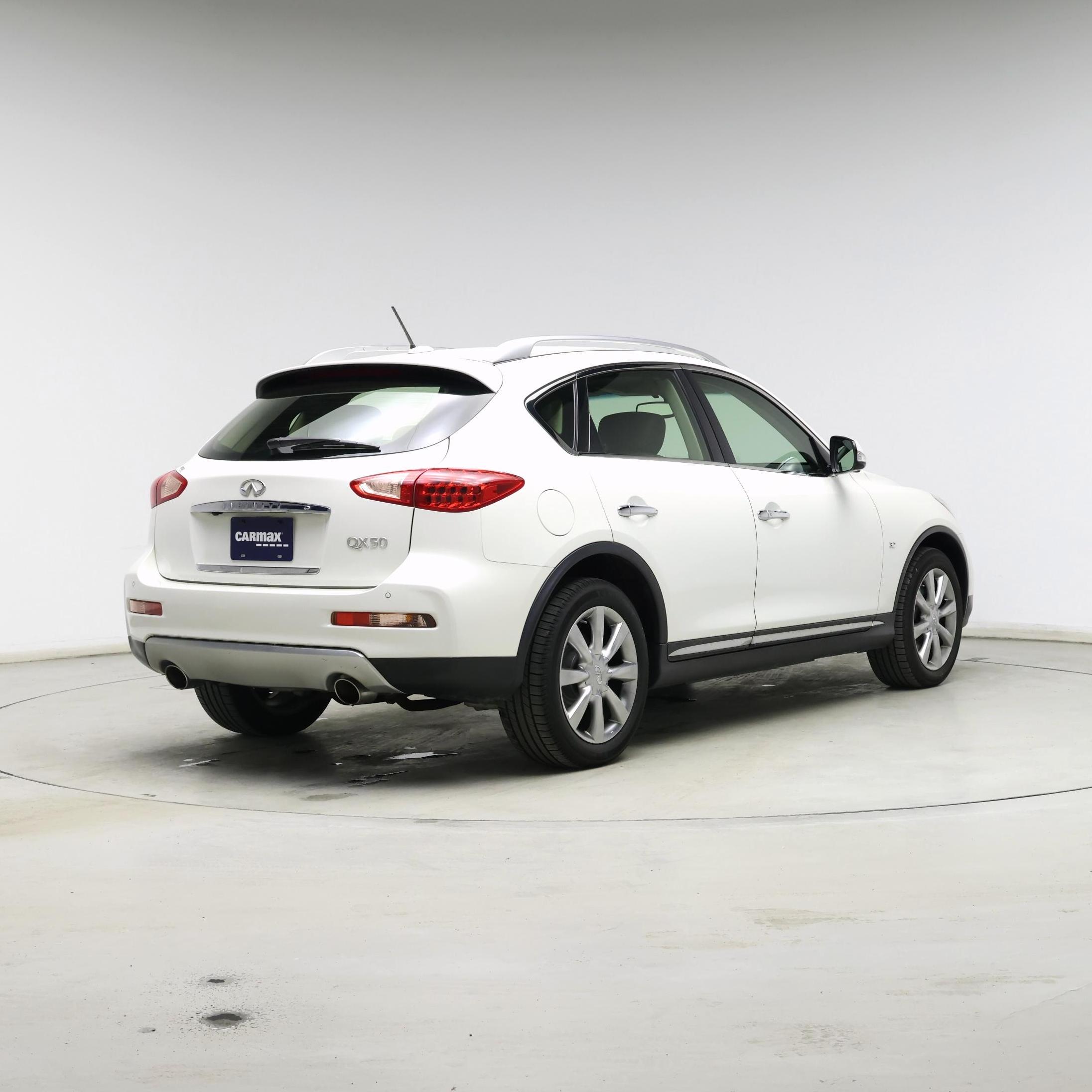 Thumbnail: 2017 INFINITI QX50 - 8