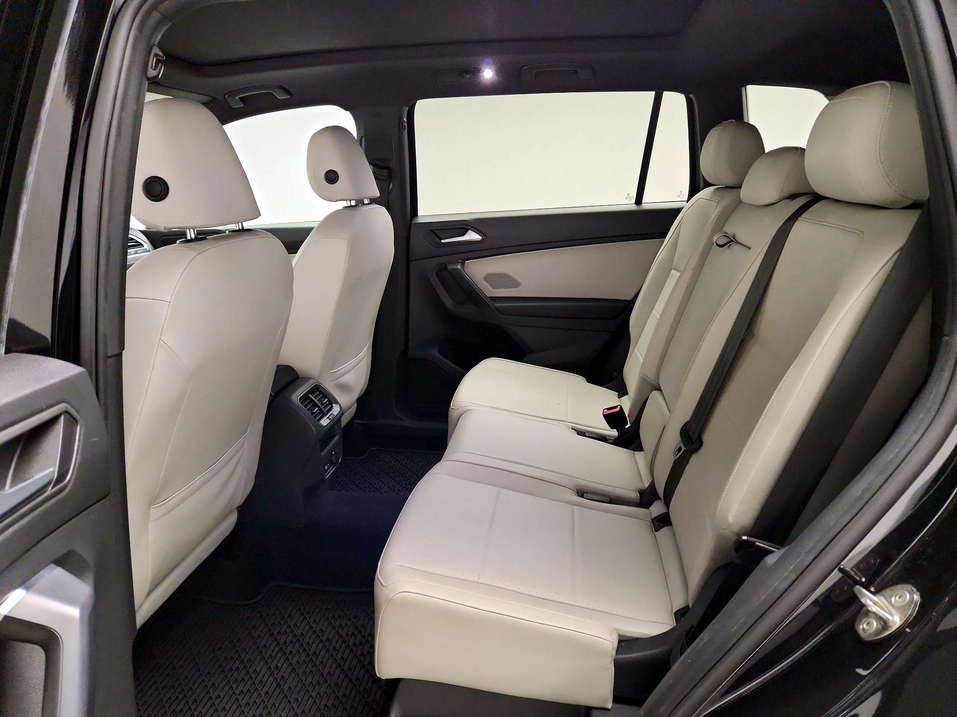 Thumbnail: 2021 Volkswagen Tiguan - 20