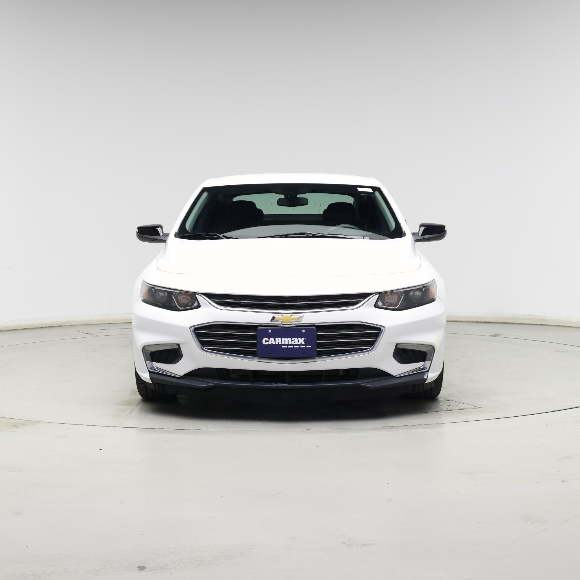 Thumbnail: 2017 Chevrolet Malibu - 5
