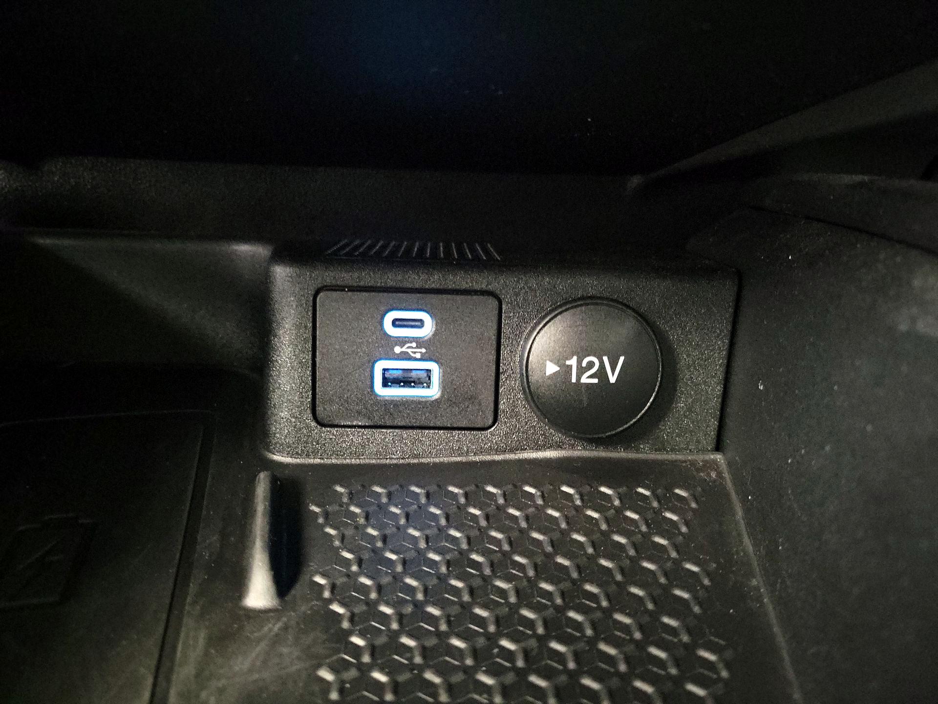 Thumbnail: 2022 Ford Bronco Sport - 17