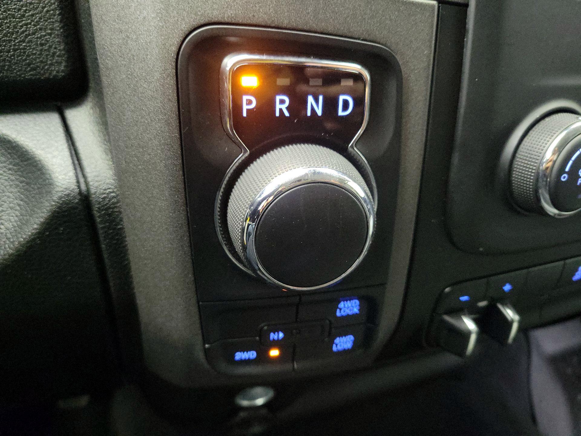 Thumbnail: 2022 RAM 1500 Classic - 17