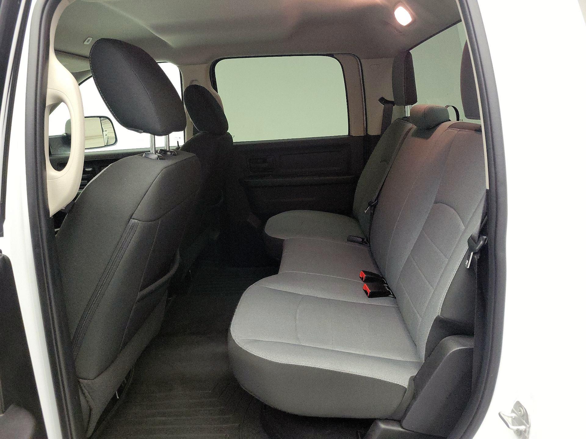 Thumbnail: 2022 RAM 1500 Classic - 19