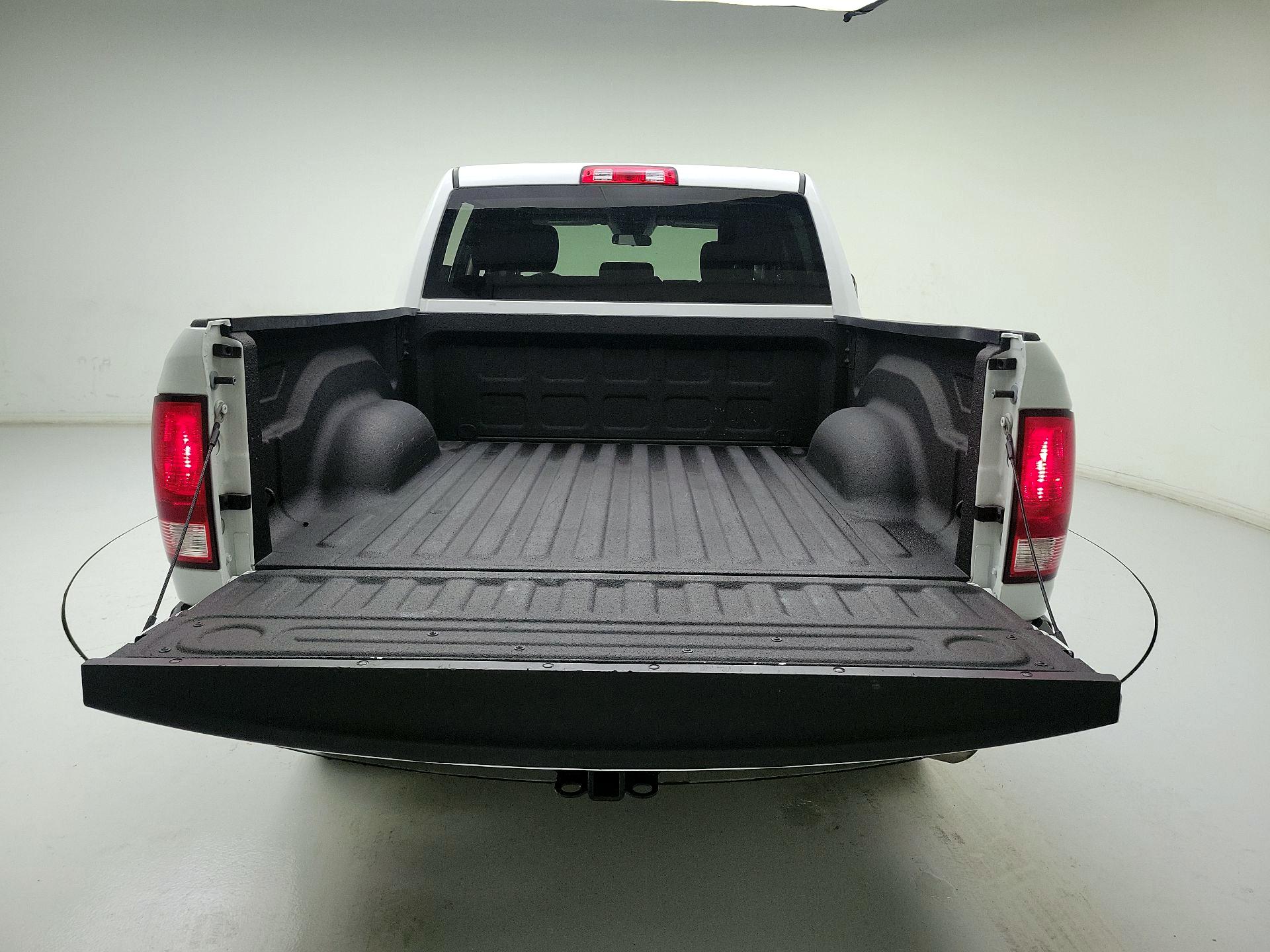 Thumbnail: 2022 RAM 1500 Classic - 20