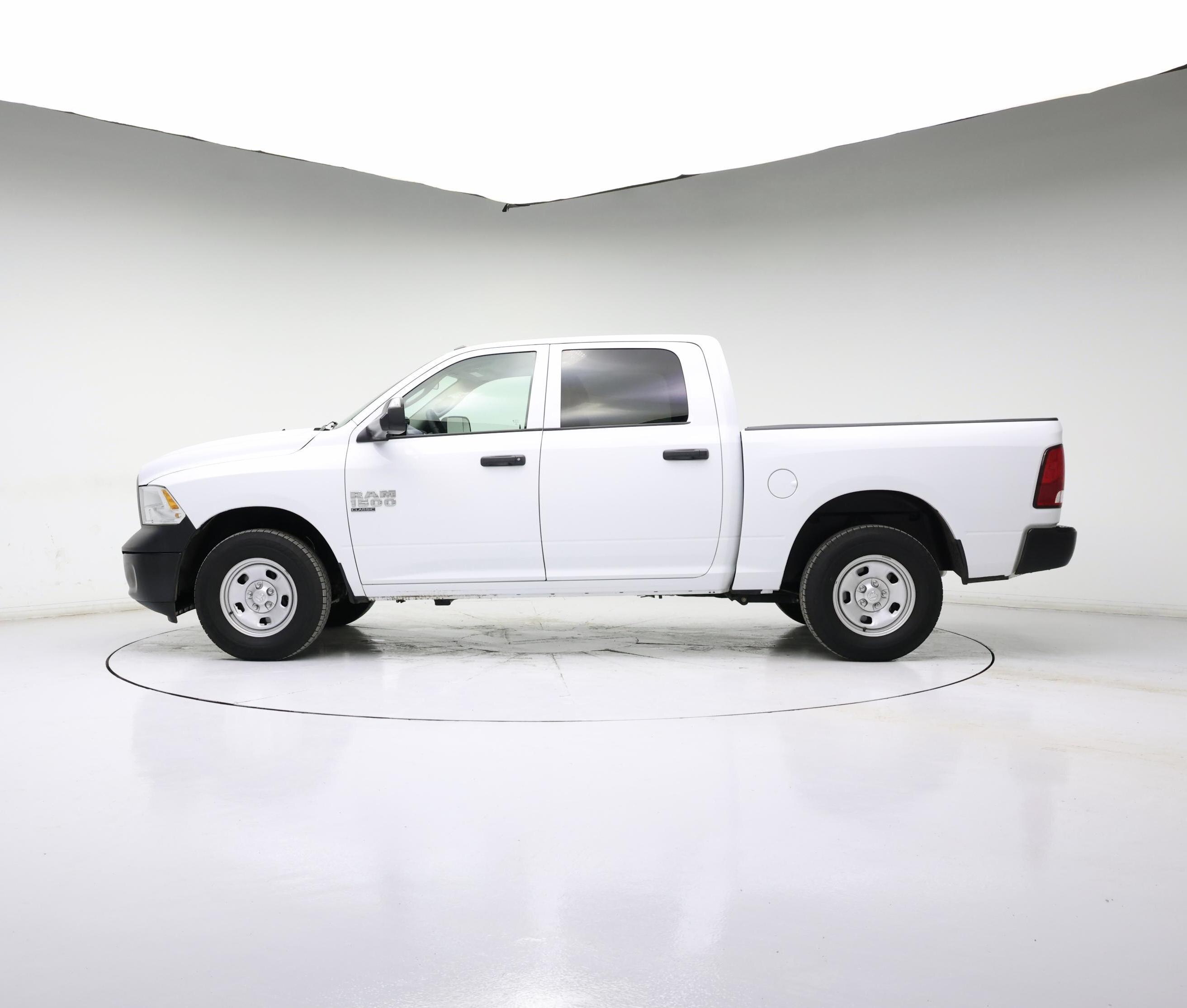 Thumbnail: 2022 RAM 1500 Classic - 7