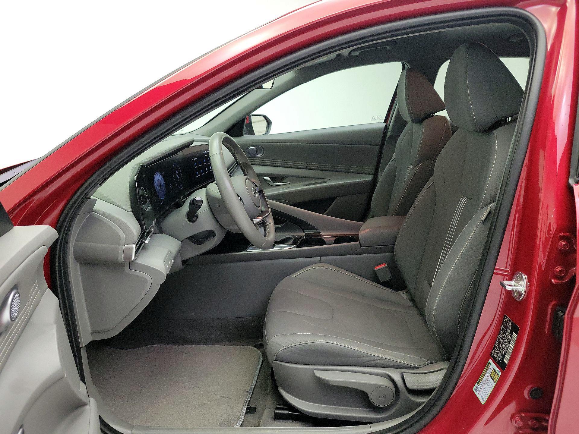 Thumbnail: 2023 Hyundai Elantra - 11