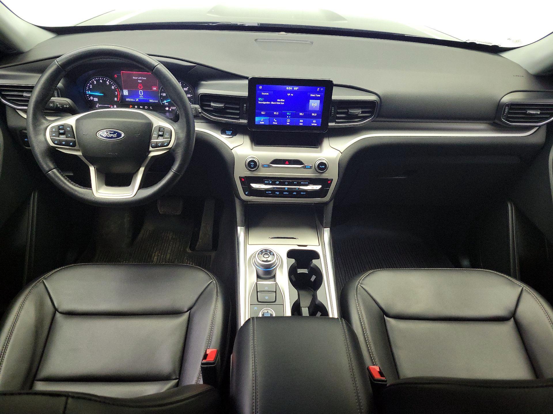 Thumbnail: 2023 Ford Explorer - 9