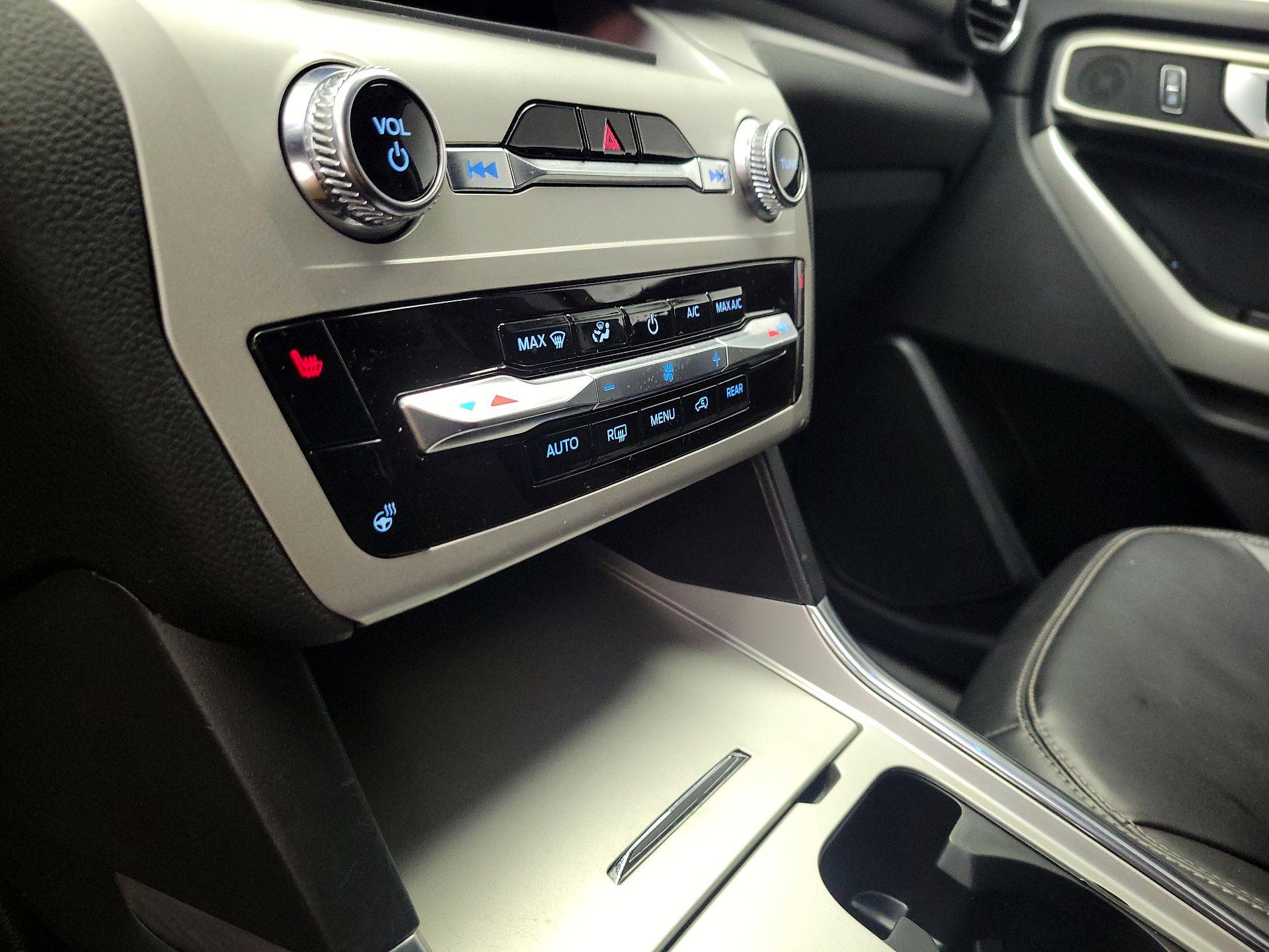 Thumbnail: 2023 Ford Explorer - 17