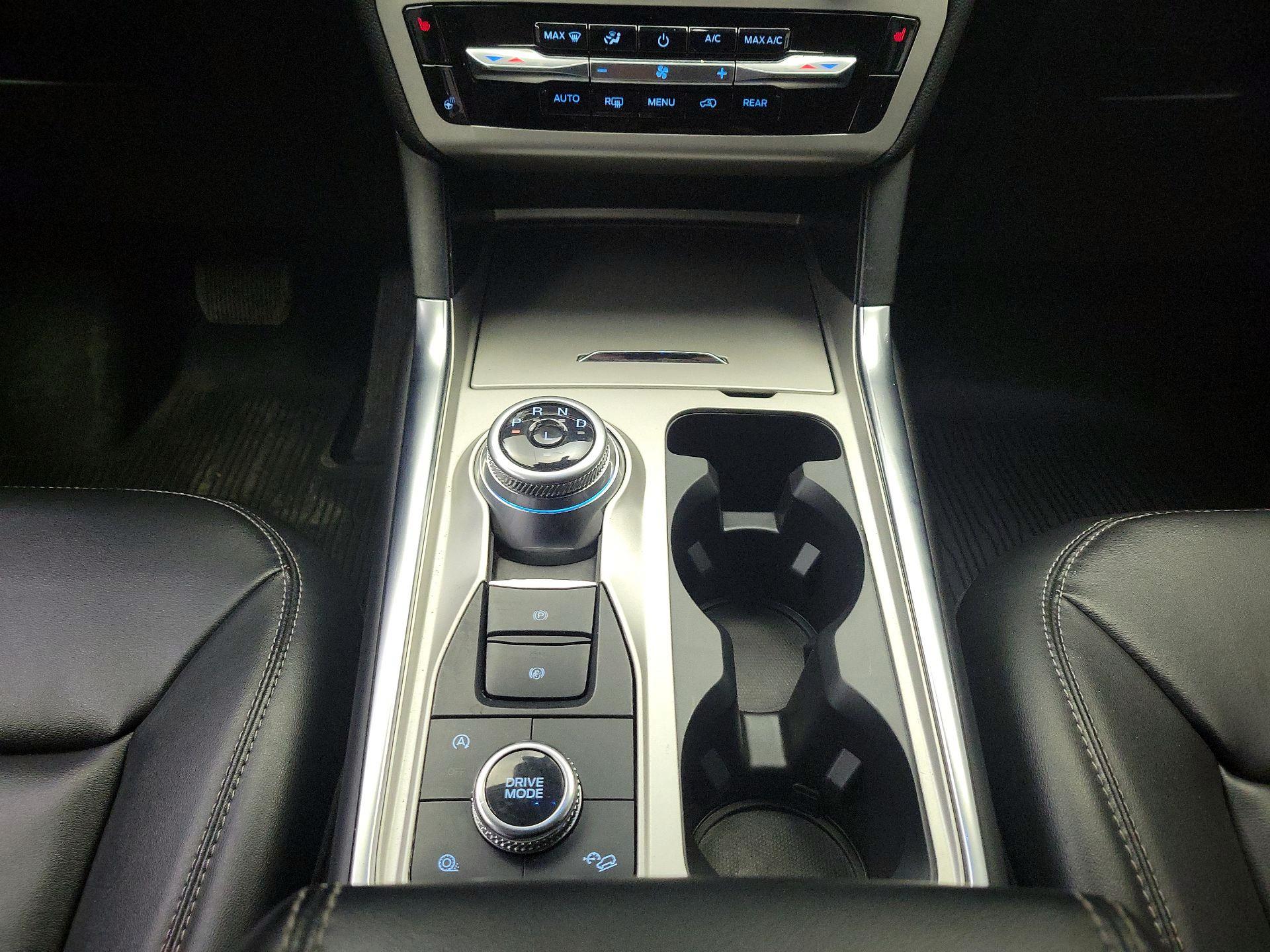 Thumbnail: 2023 Ford Explorer - 18