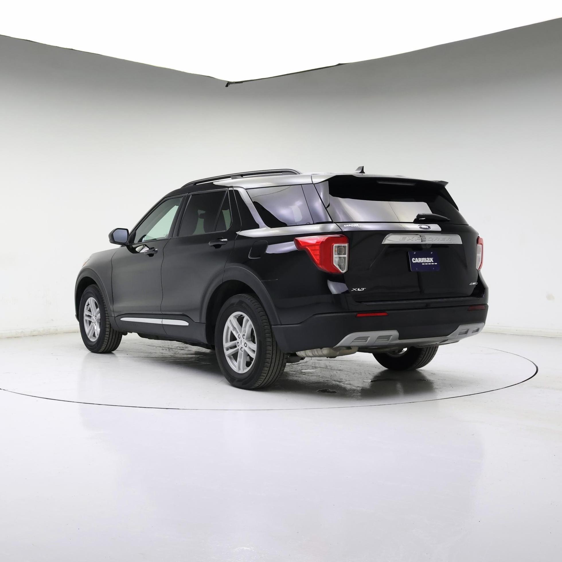 Thumbnail: 2023 Ford Explorer - 2