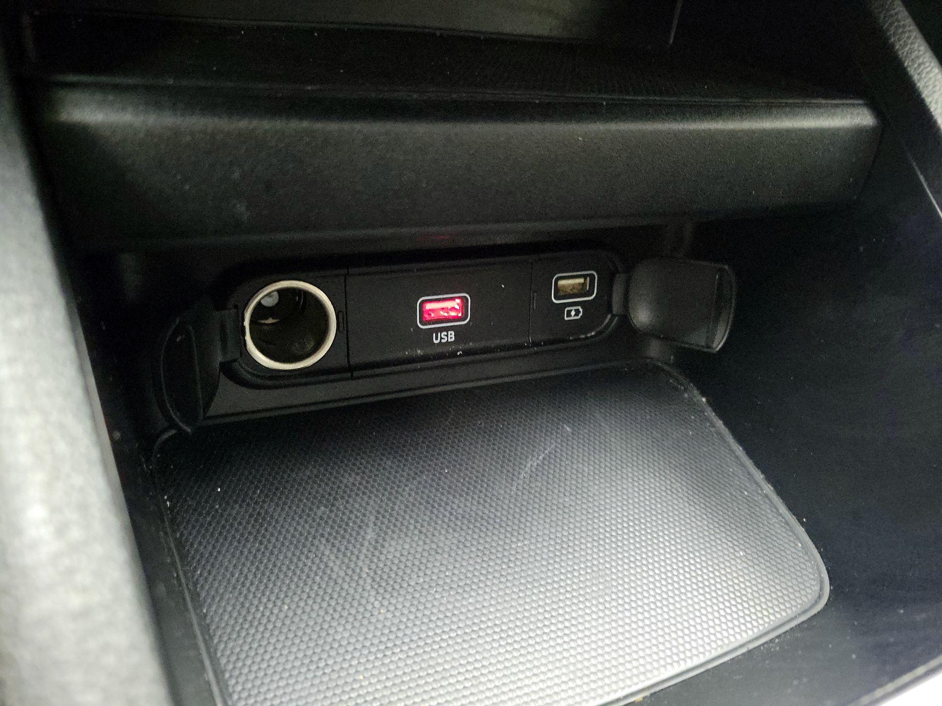 Thumbnail: 2024 Kia Forte - 18