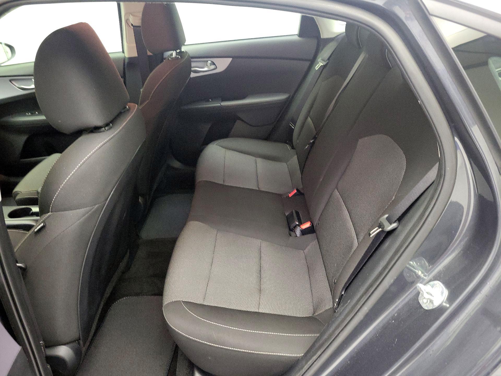 Thumbnail: 2024 Kia Forte - 19