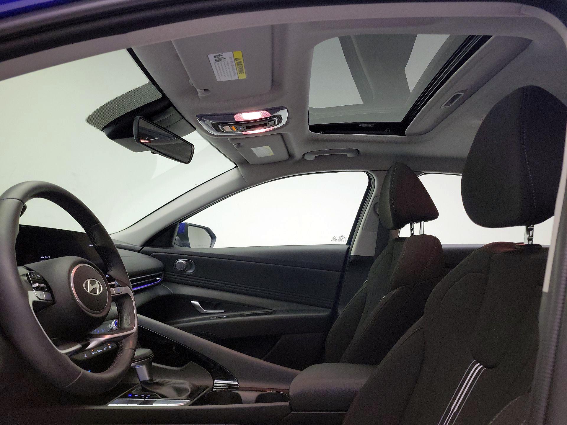 Thumbnail: 2024 Hyundai Elantra - 20