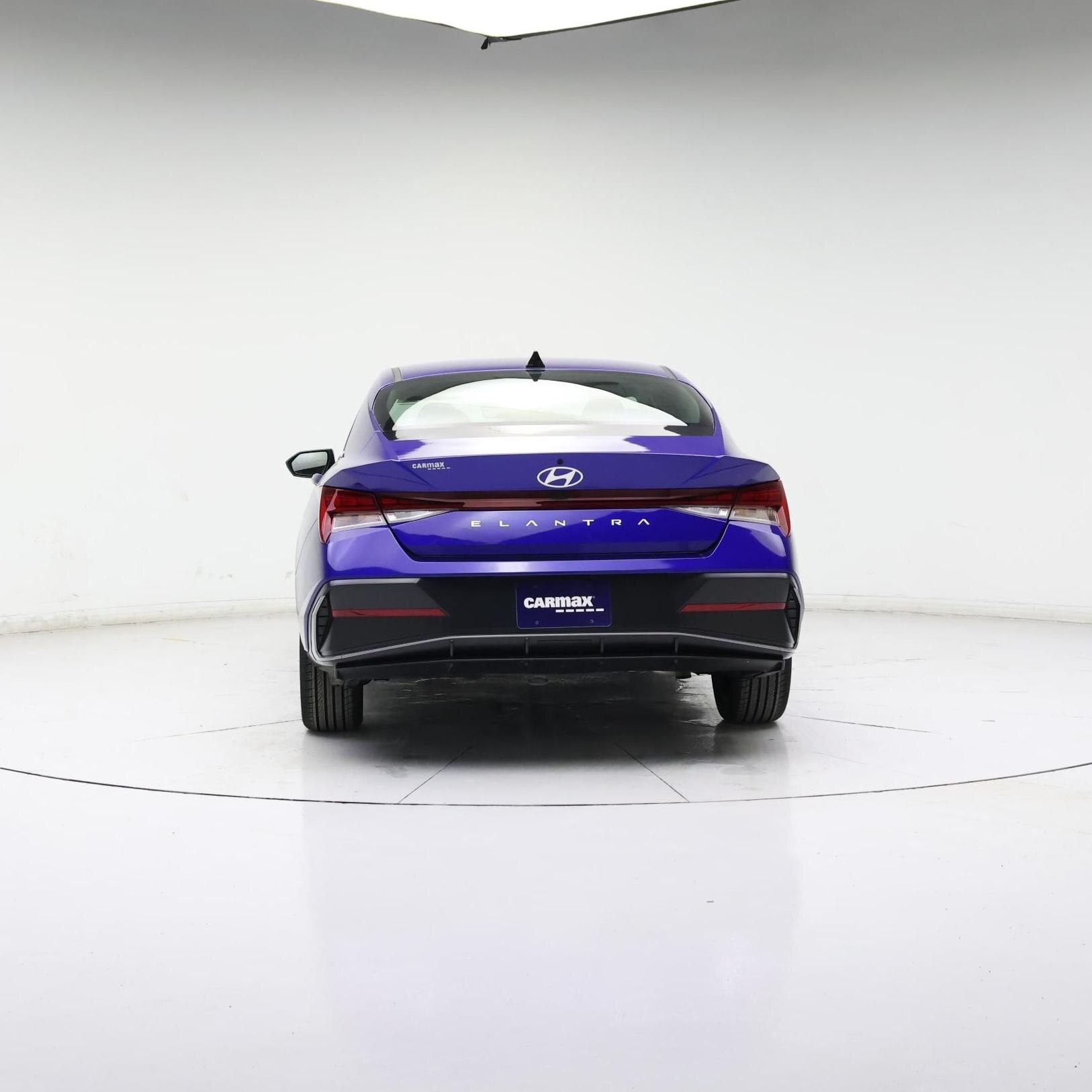 Thumbnail: 2024 Hyundai Elantra - 6