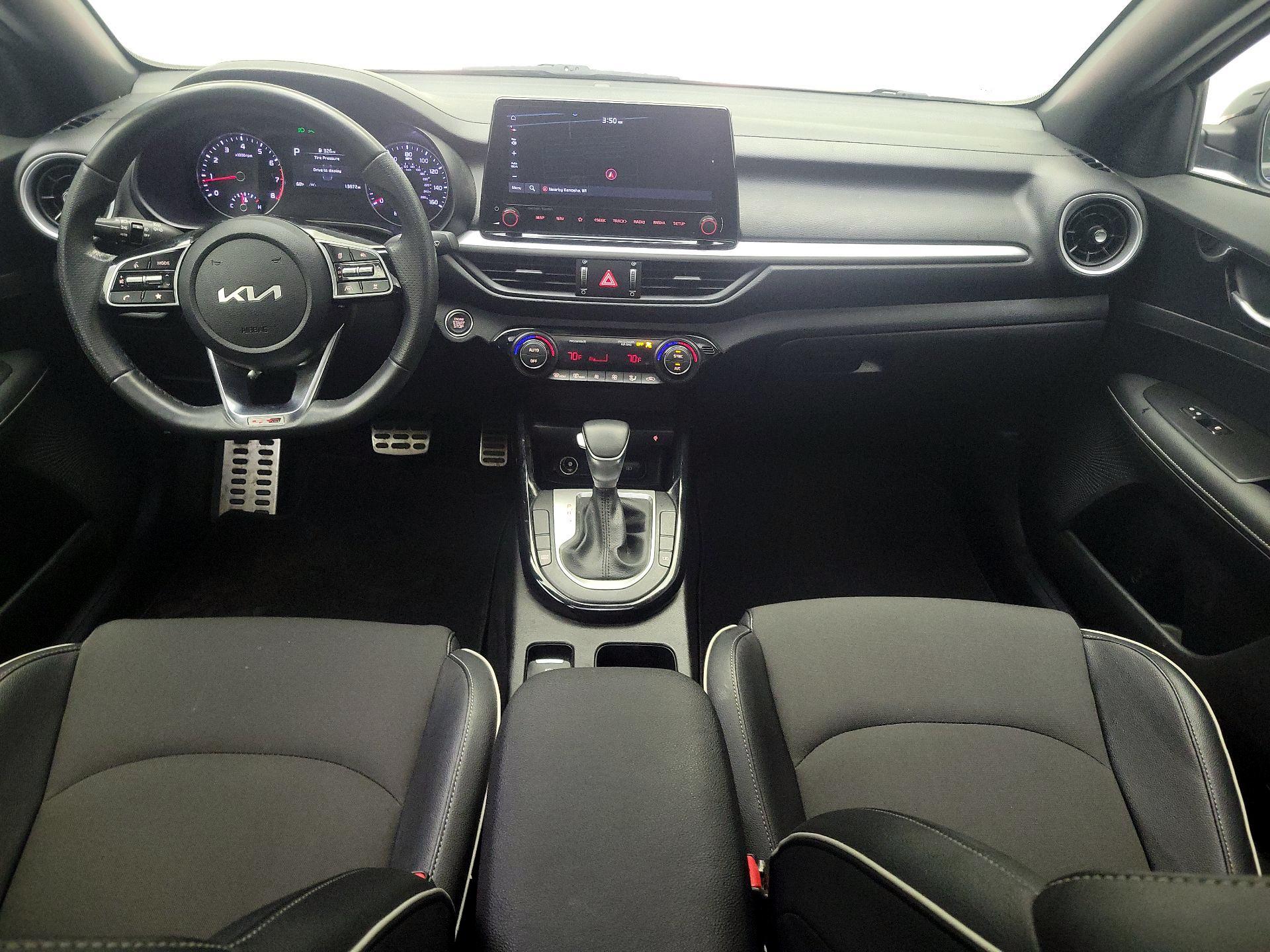 Thumbnail: 2024 Kia Forte - 9