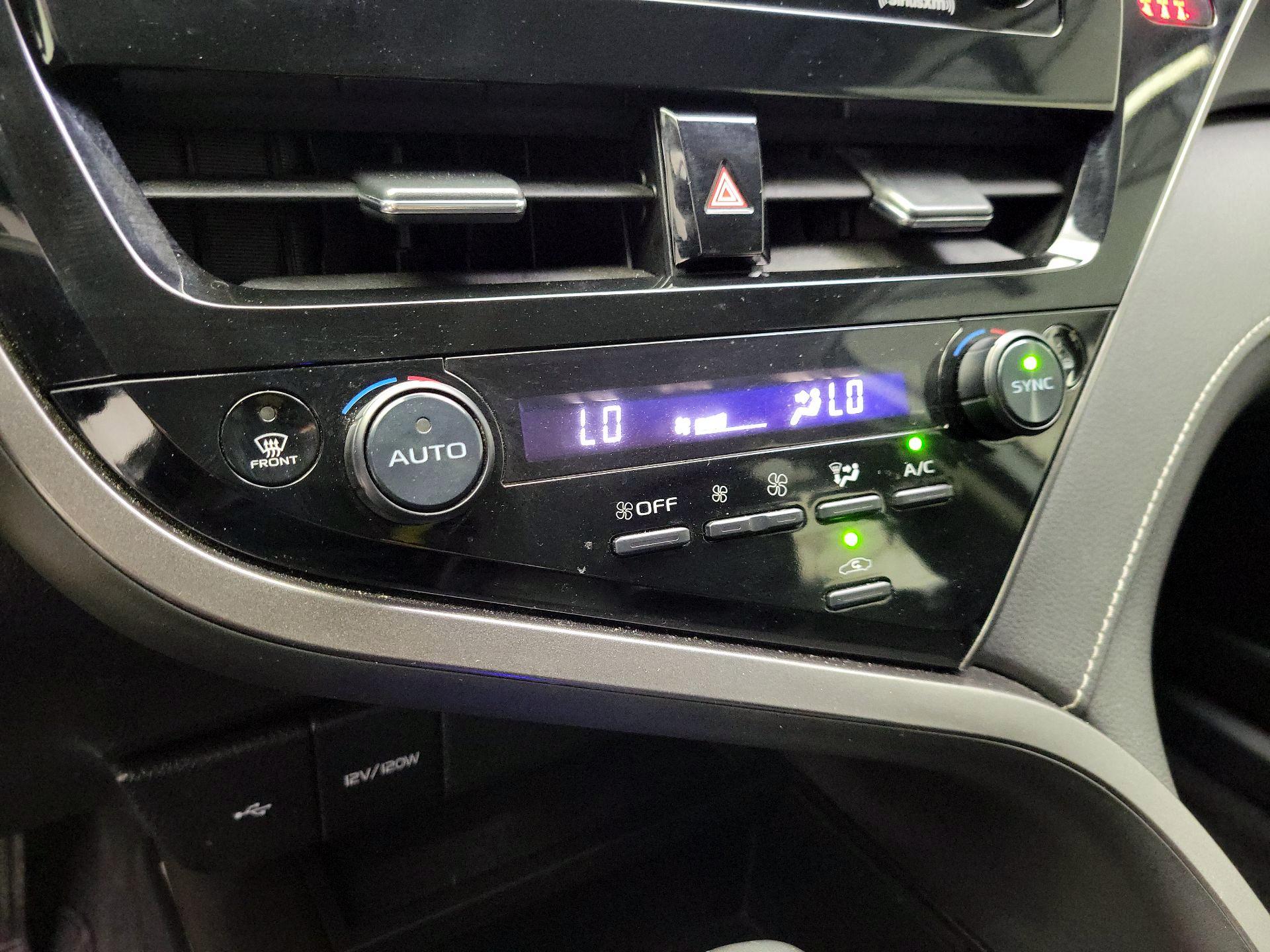 Thumbnail: 2024 Toyota Camry - 16