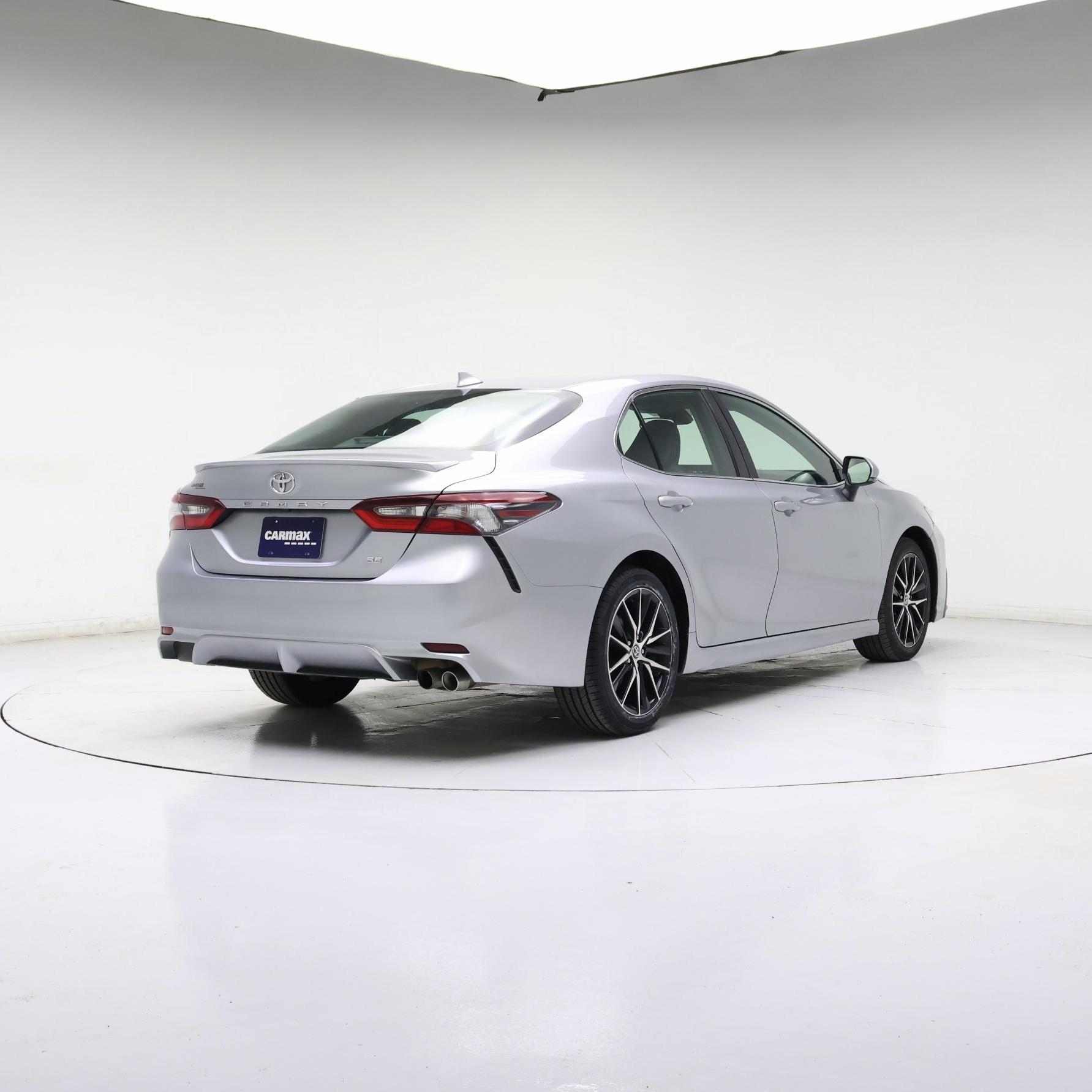 Thumbnail: 2024 Toyota Camry - 8