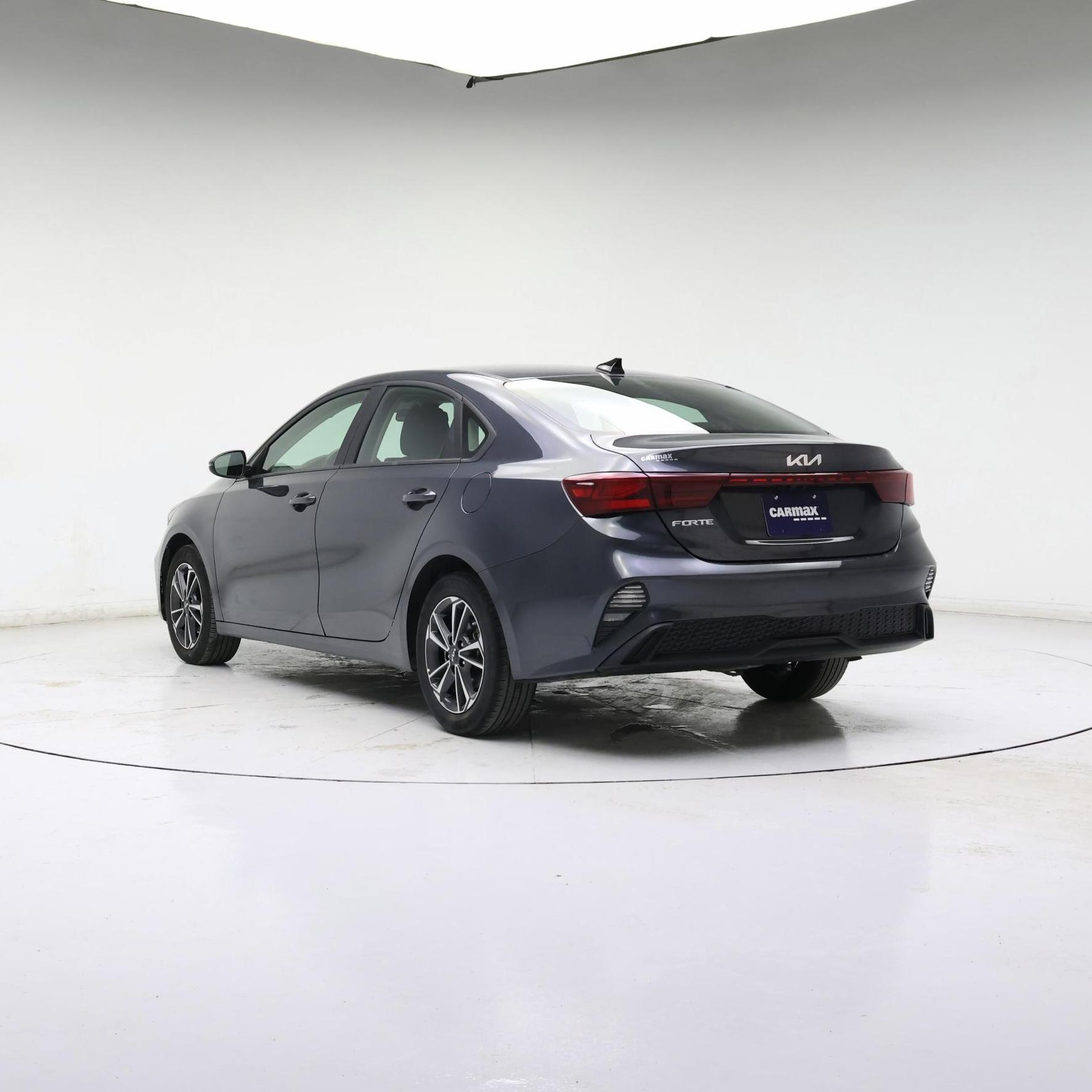 Thumbnail: 2024 Kia Forte - 2