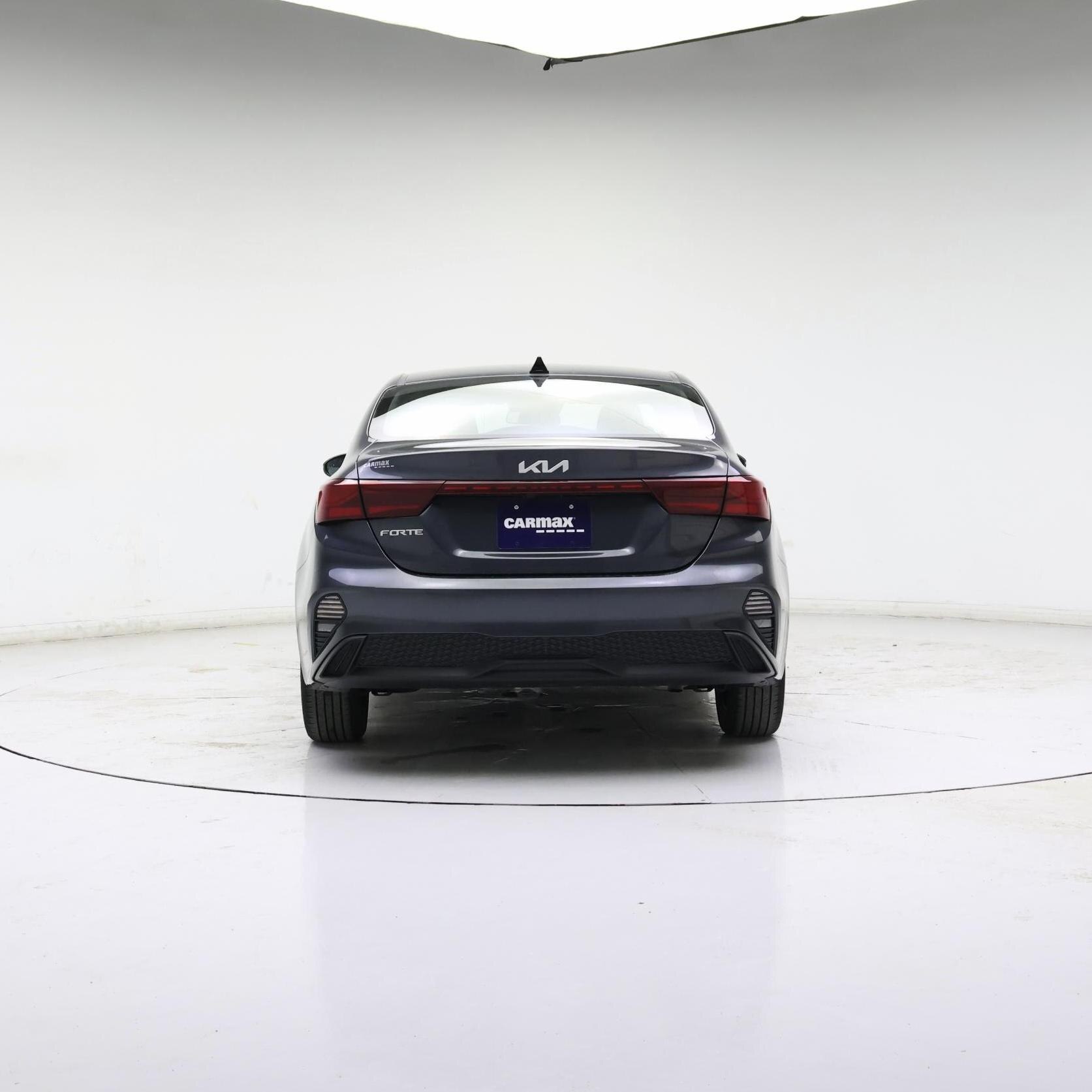 Thumbnail: 2024 Kia Forte - 6