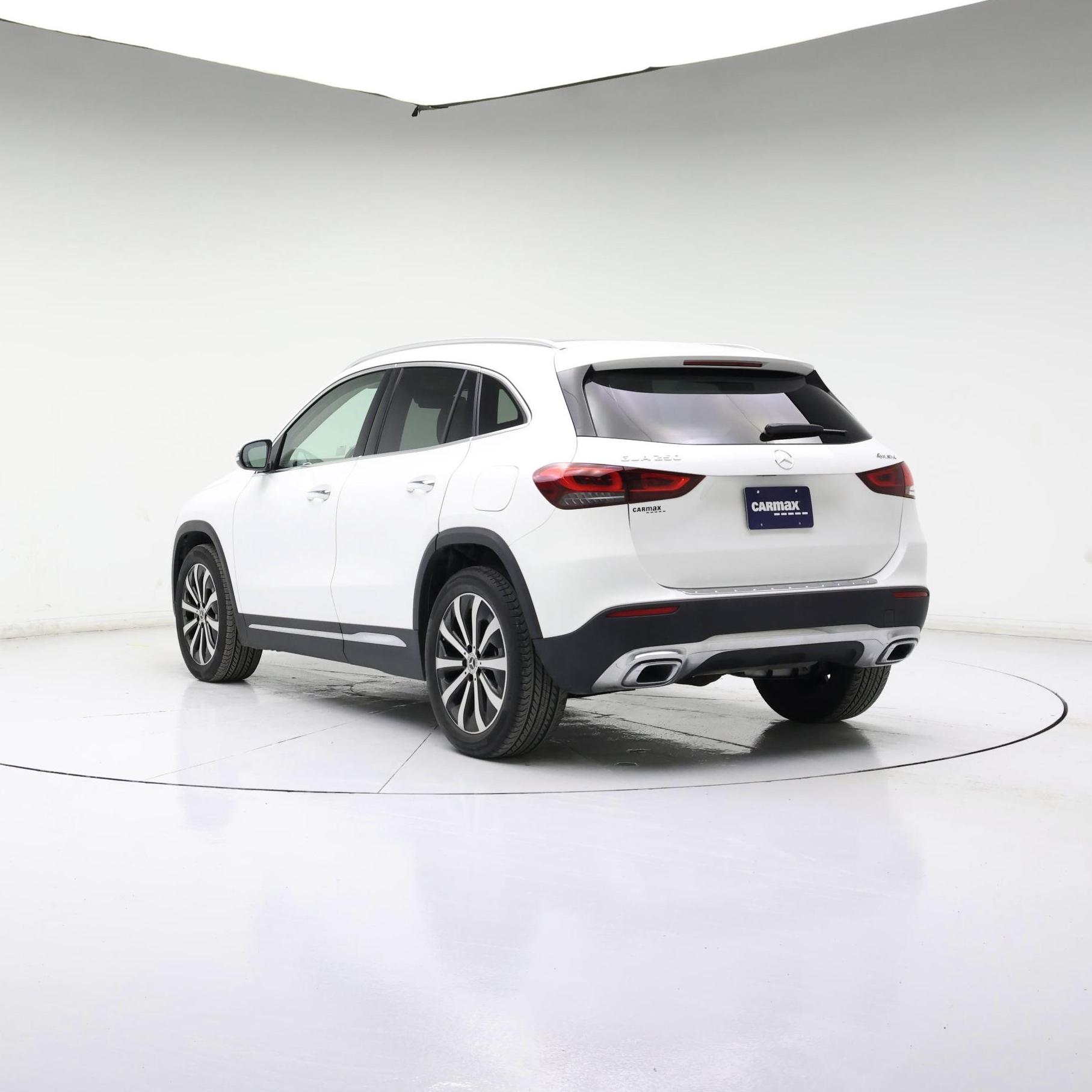 Thumbnail: 2023 Mercedes-Benz GLA - 2