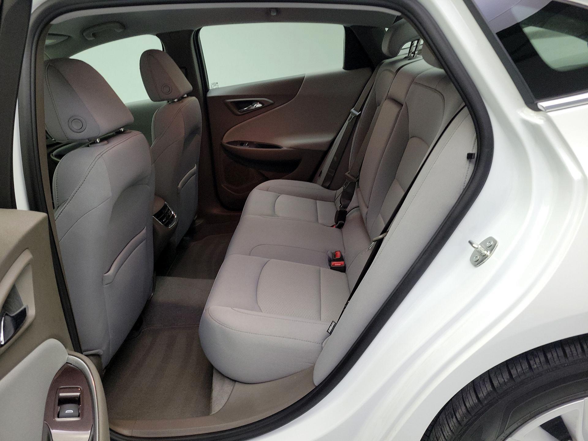 Thumbnail: 2022 Chevrolet Malibu - 19