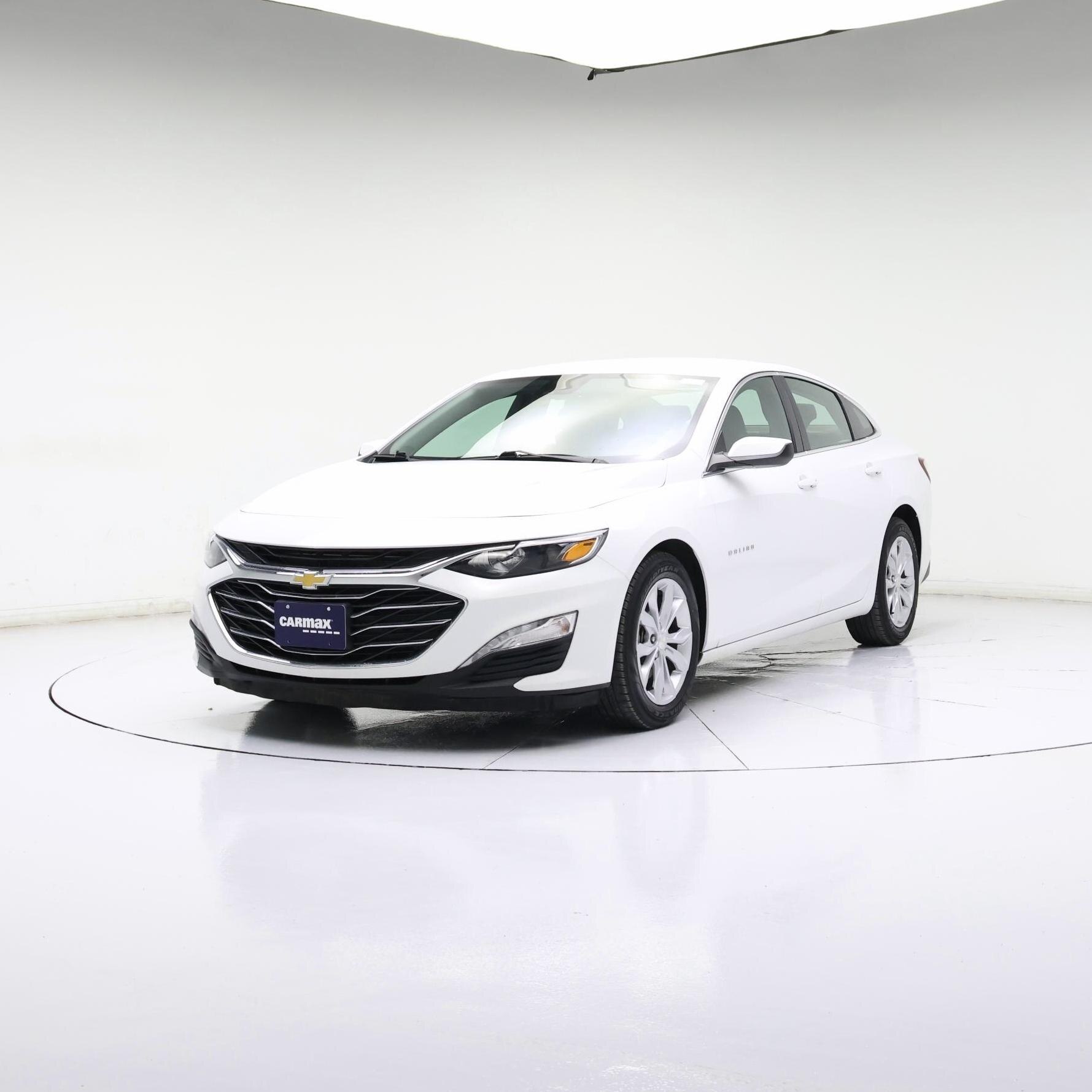 Thumbnail: 2022 Chevrolet Malibu - 4