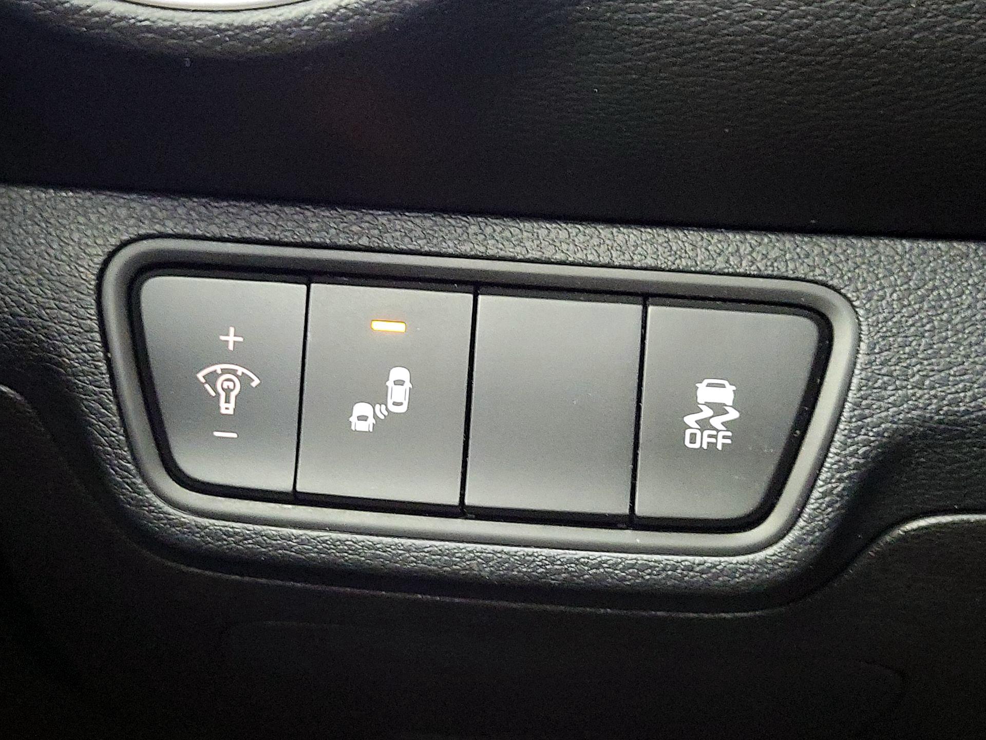 Thumbnail: 2024 Kia Forte - 13