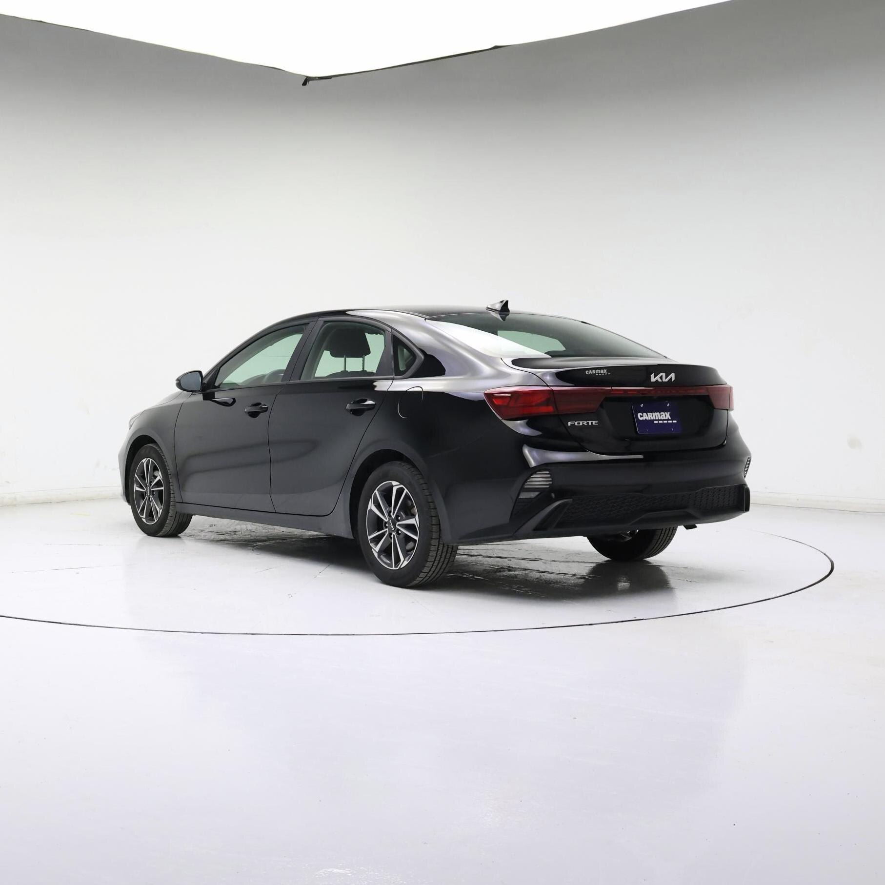 Thumbnail: 2024 Kia Forte - 2