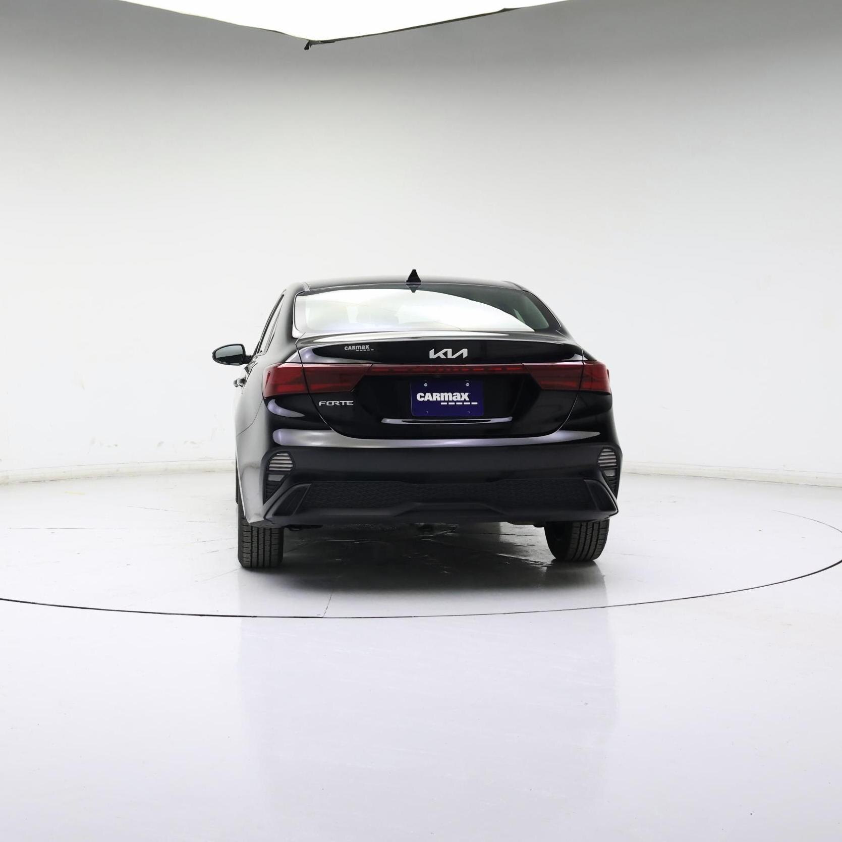 Thumbnail: 2024 Kia Forte - 6
