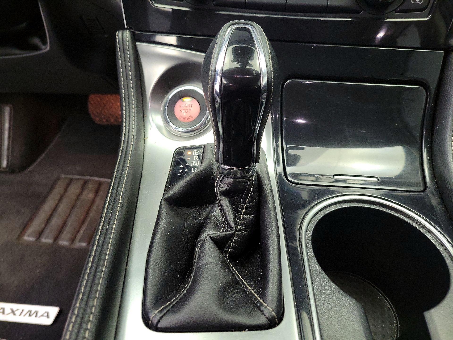 Thumbnail: 2020 Nissan Maxima - 17