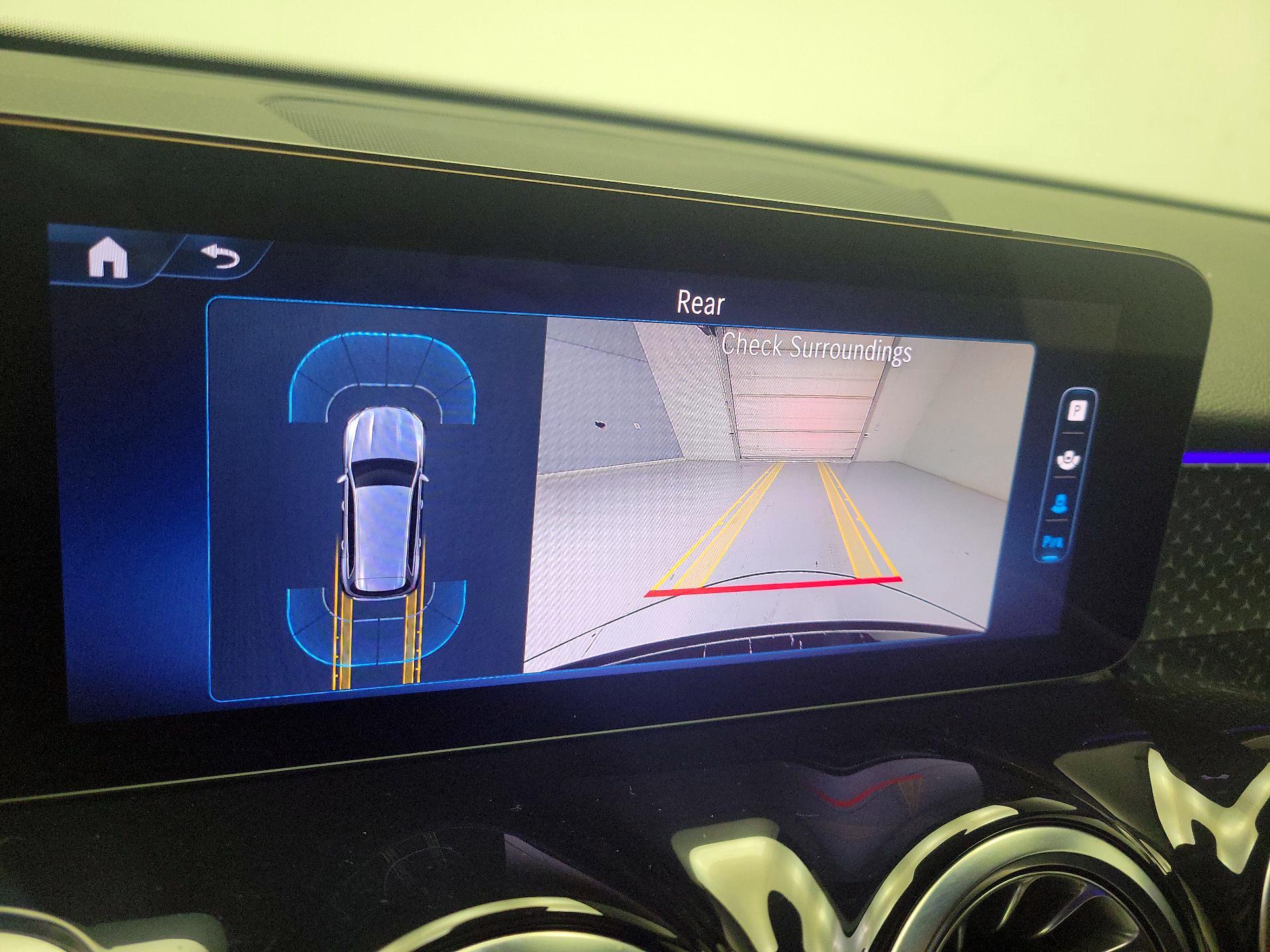 Thumbnail: 2025 Mercedes-Benz GLB - 13