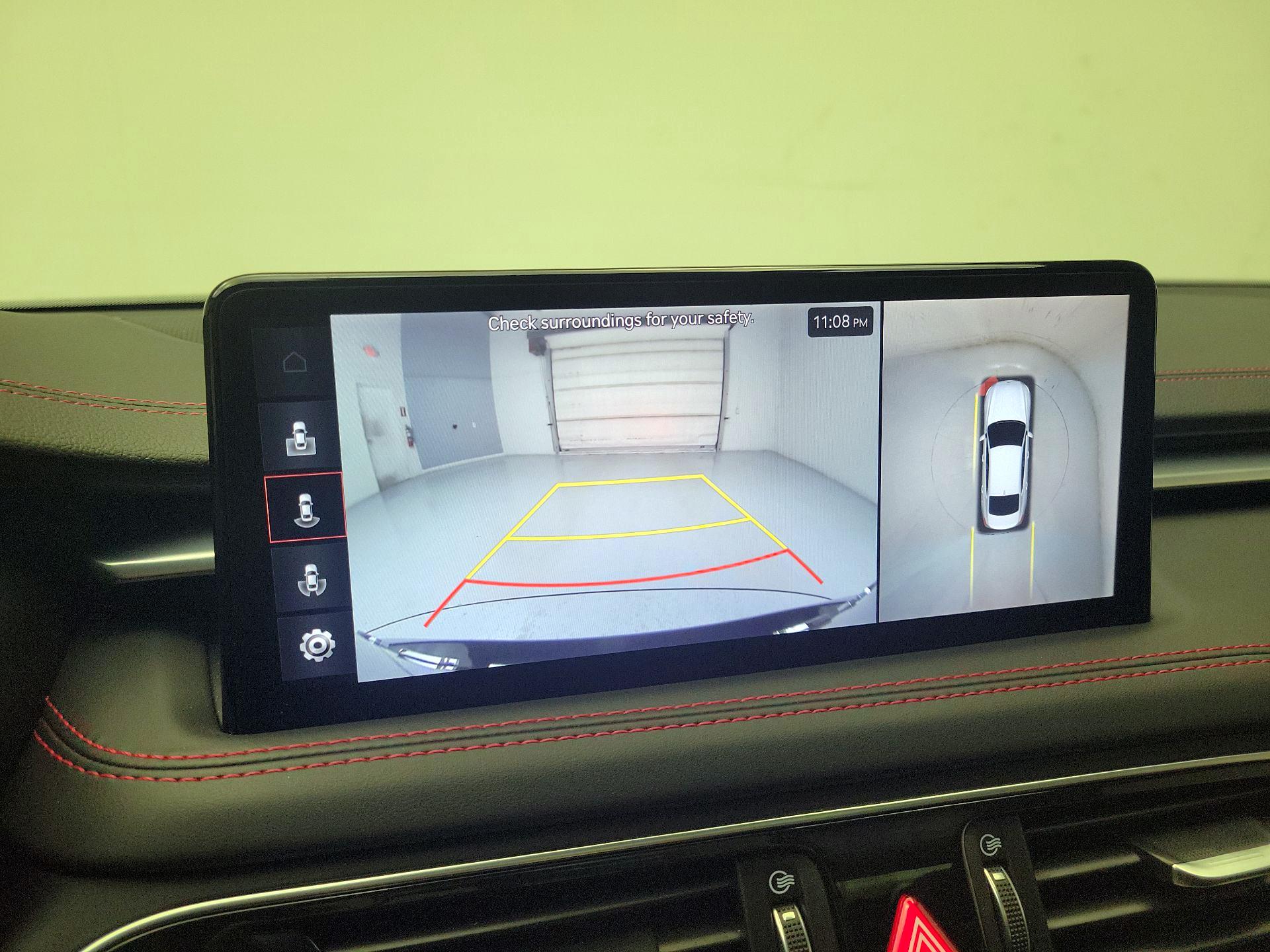 Thumbnail: 2023 Genesis G70 - 15