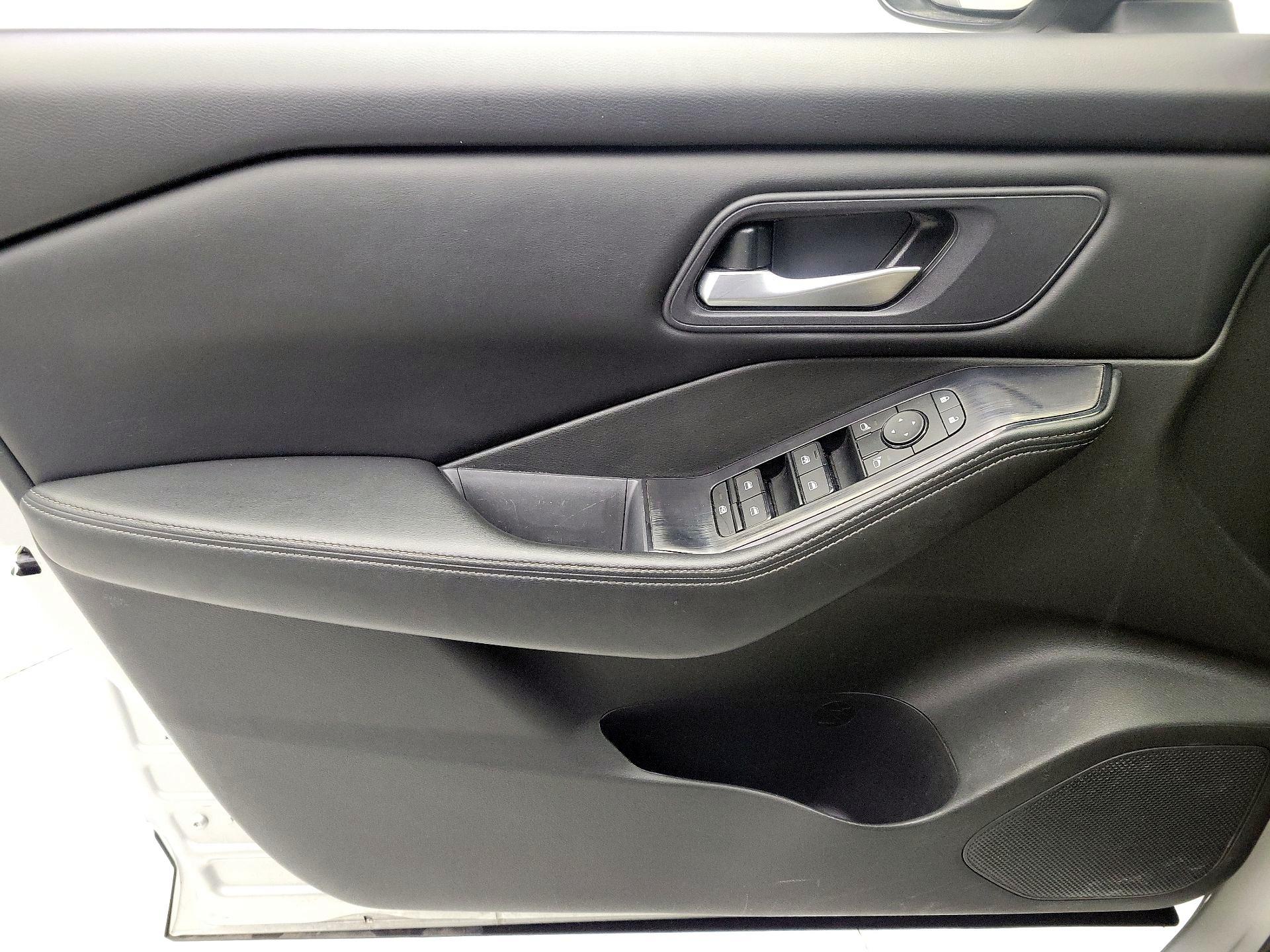 Thumbnail: 2024 Nissan Rogue - 12