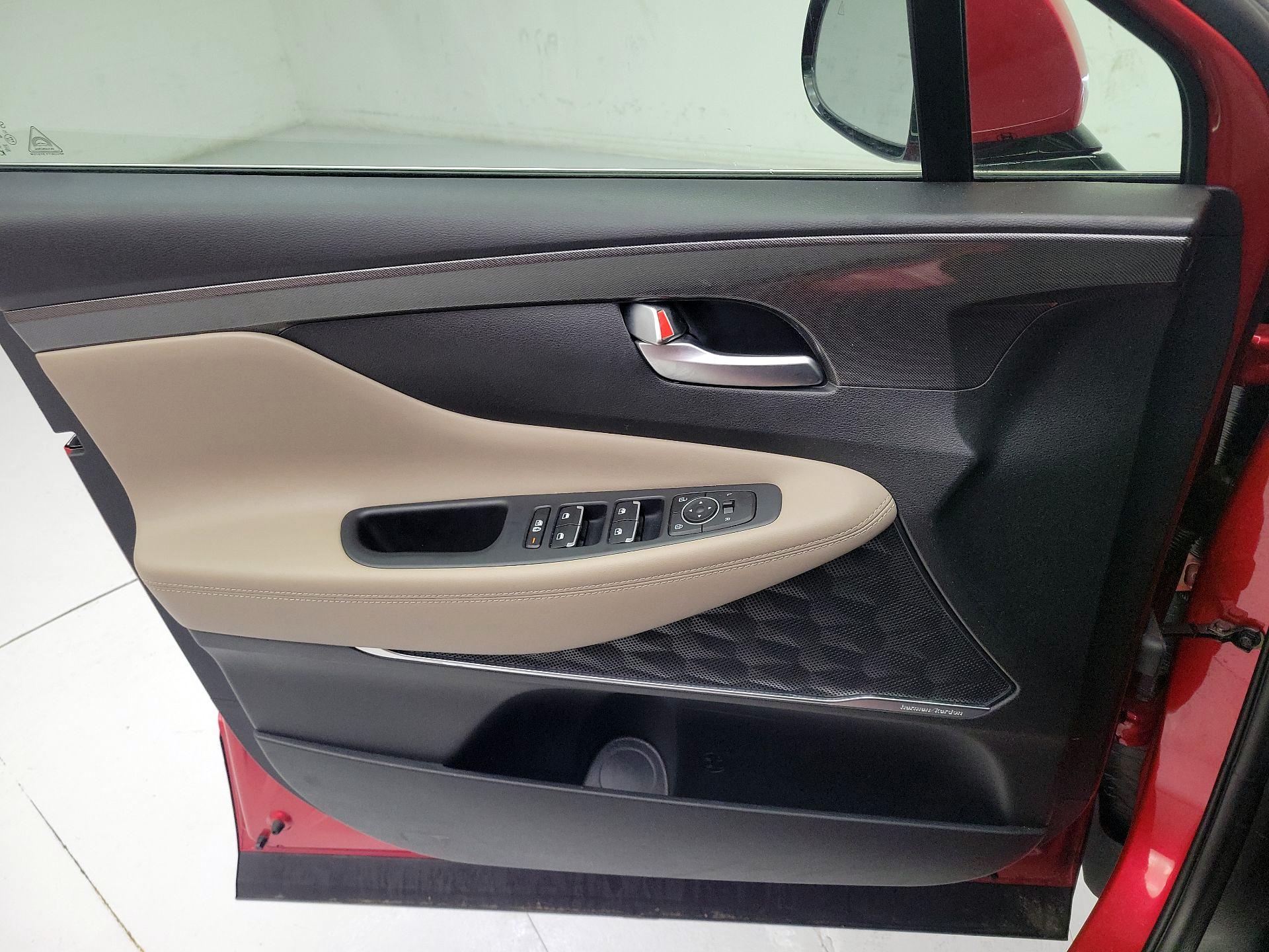 Thumbnail: 2023 Hyundai Santa Fe - 12