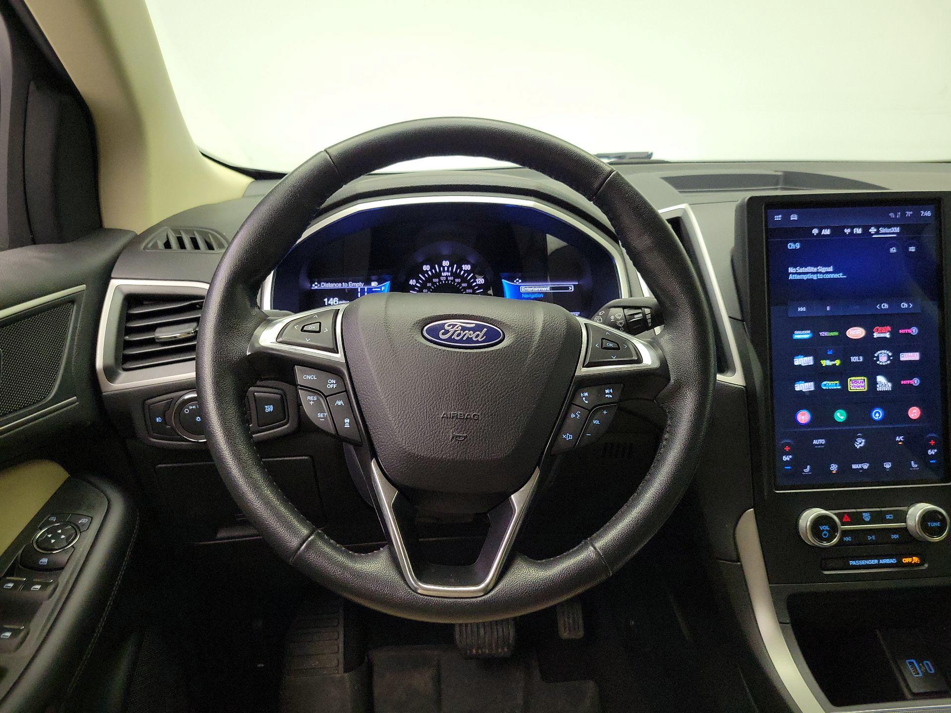 Thumbnail: 2021 Ford Edge - 10