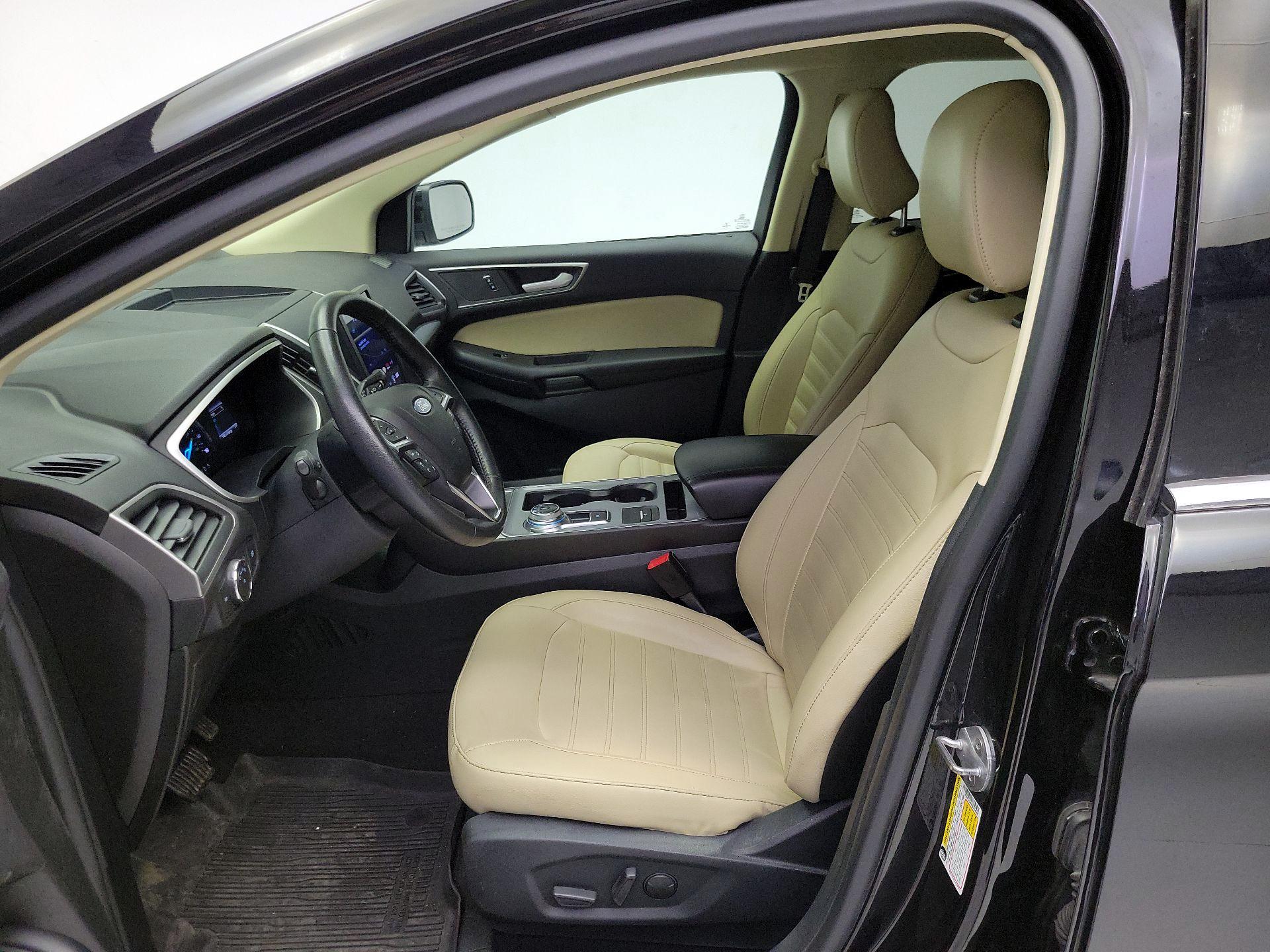 Thumbnail: 2021 Ford Edge - 11