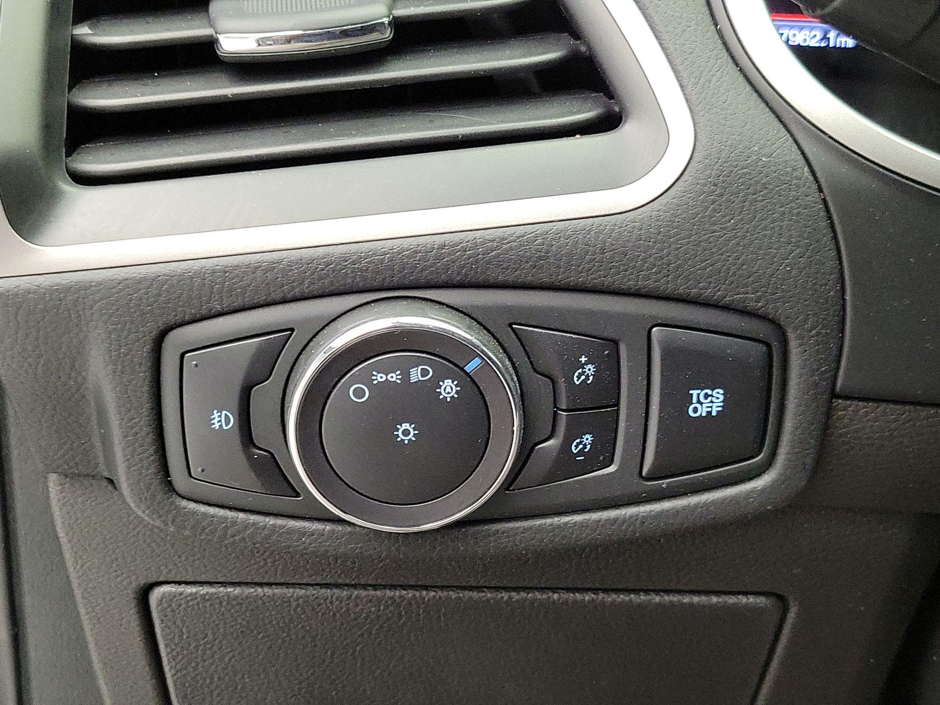 Thumbnail: 2021 Ford Edge - 13