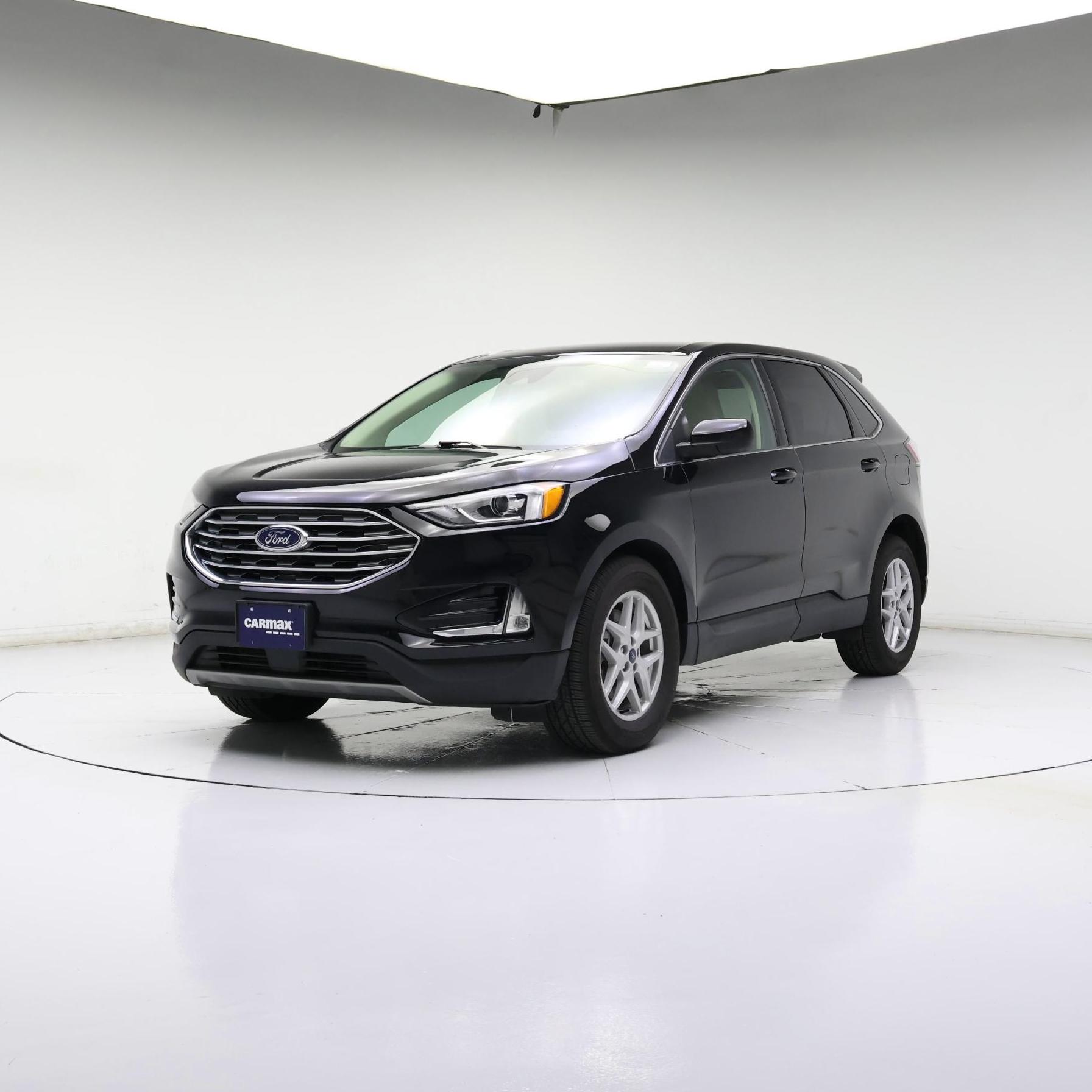 Thumbnail: 2021 Ford Edge - 4