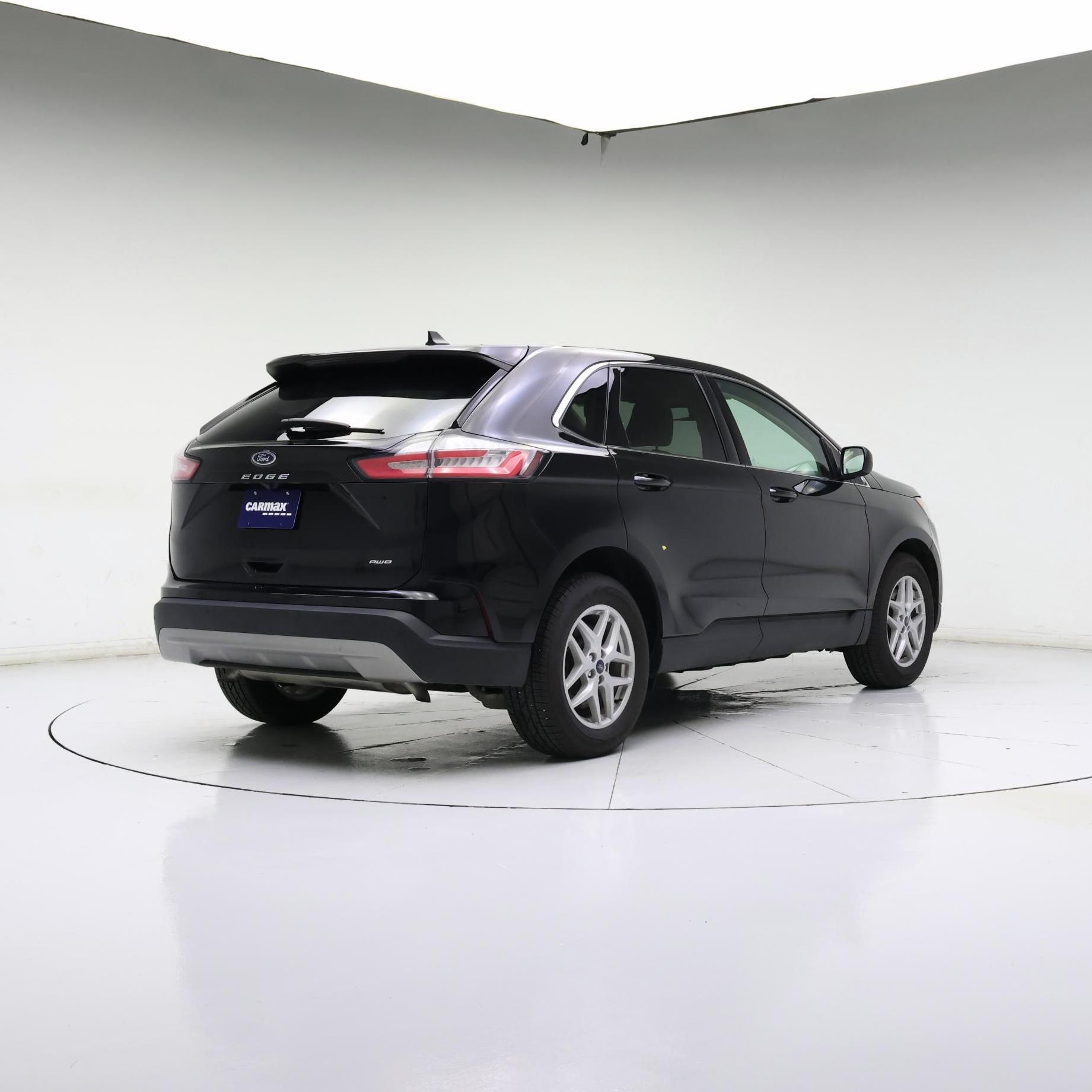 Thumbnail: 2021 Ford Edge - 8