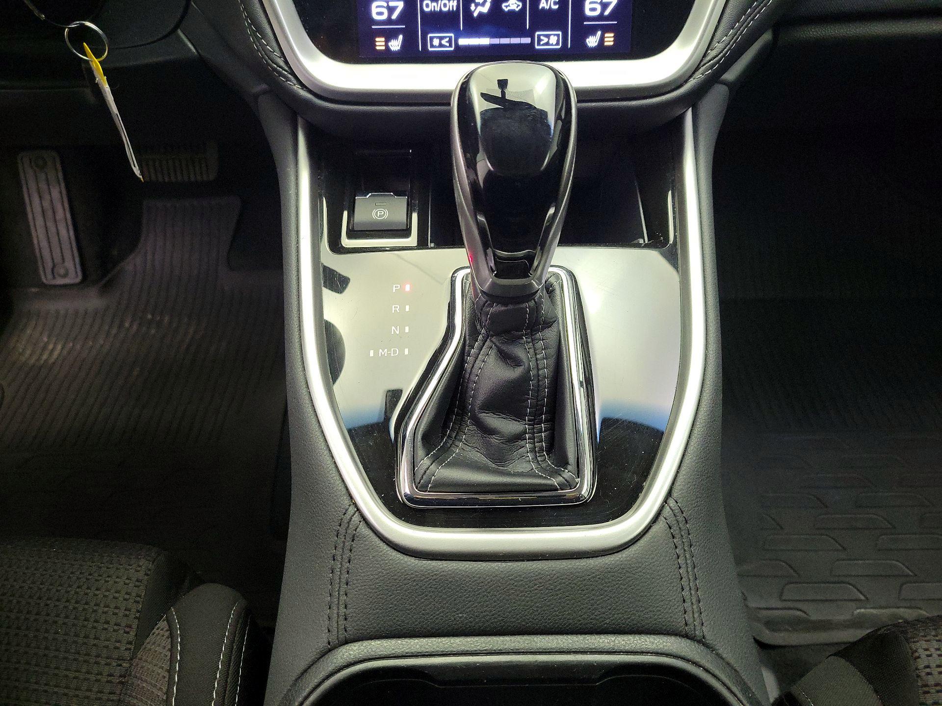 Thumbnail: 2022 Subaru Outback - 17