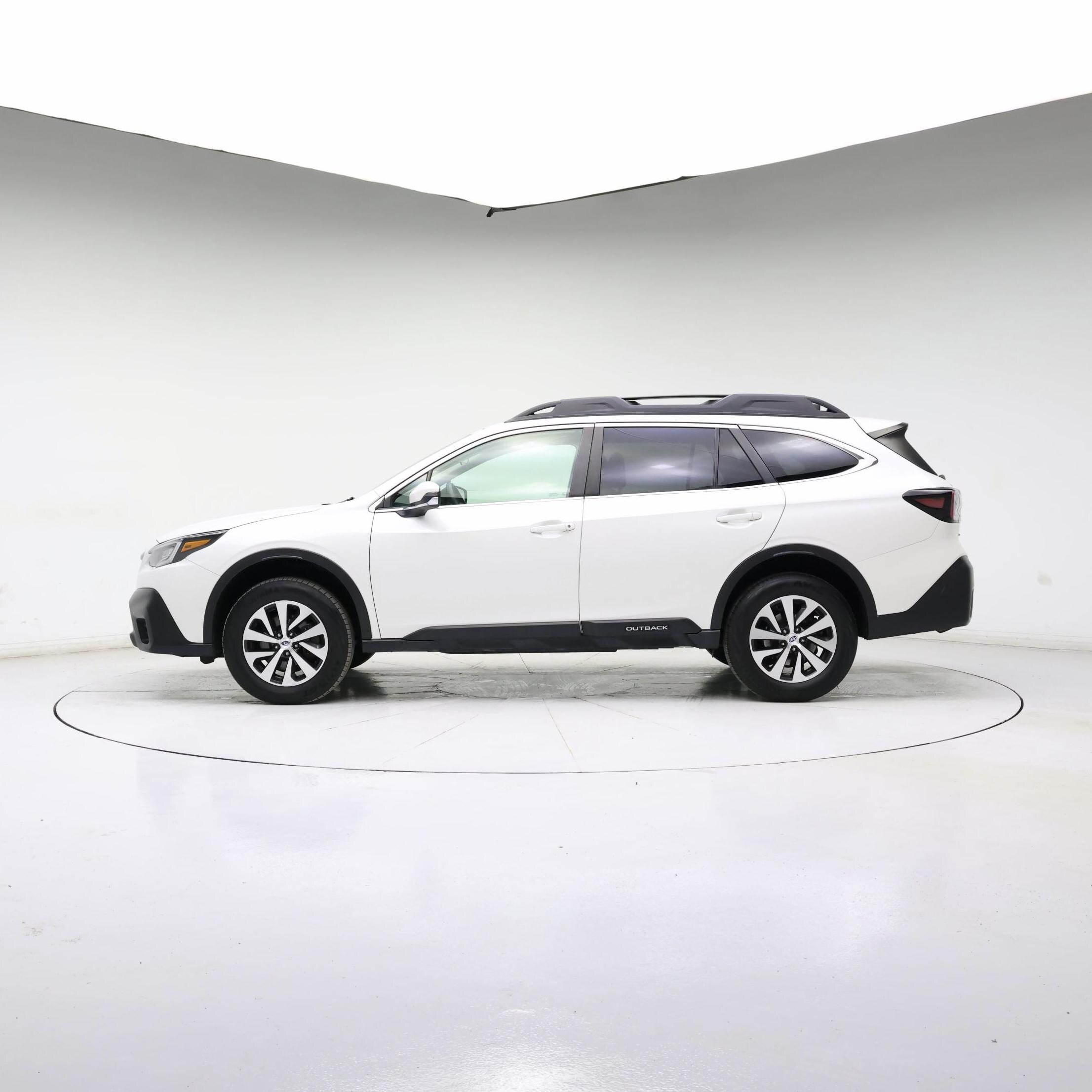 Thumbnail: 2022 Subaru Outback - 3