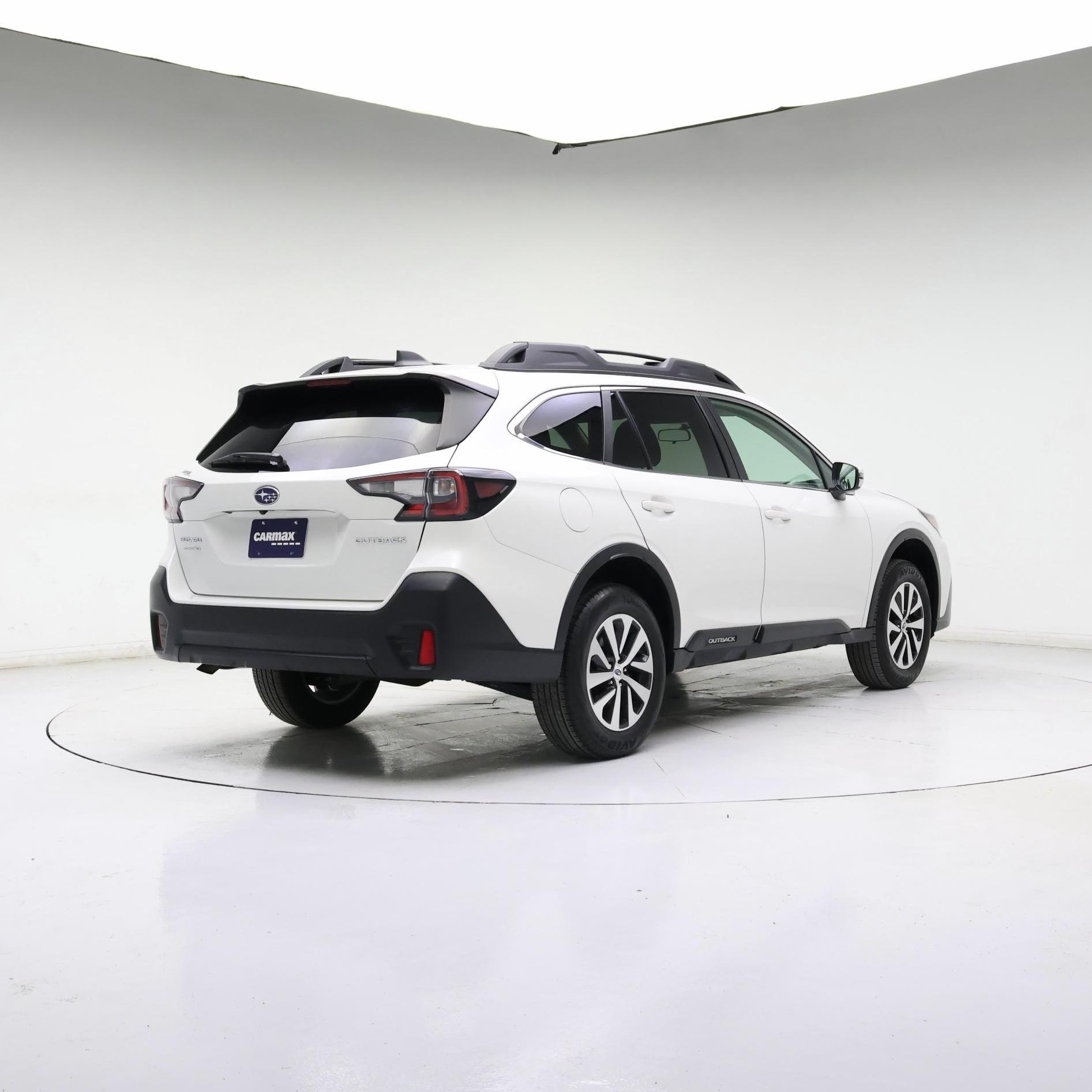 Thumbnail: 2022 Subaru Outback - 8