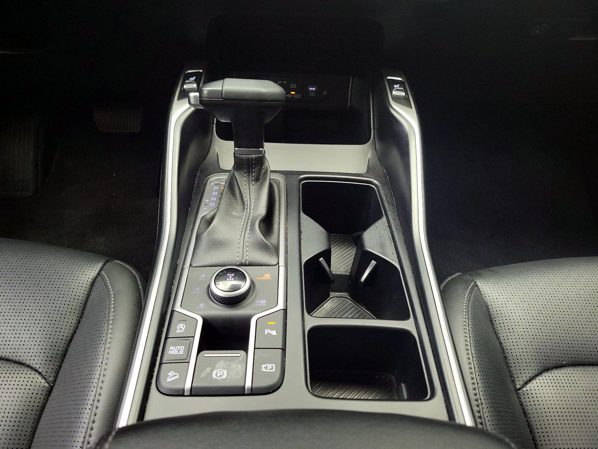 Thumbnail: 2024 Kia Sorento - 18