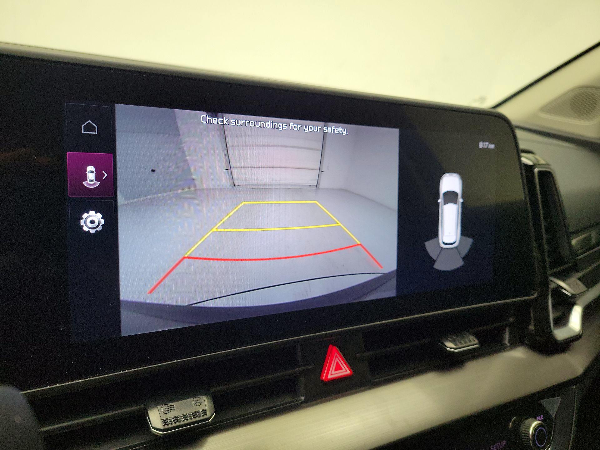 Thumbnail: 2025 Kia Sportage - 14