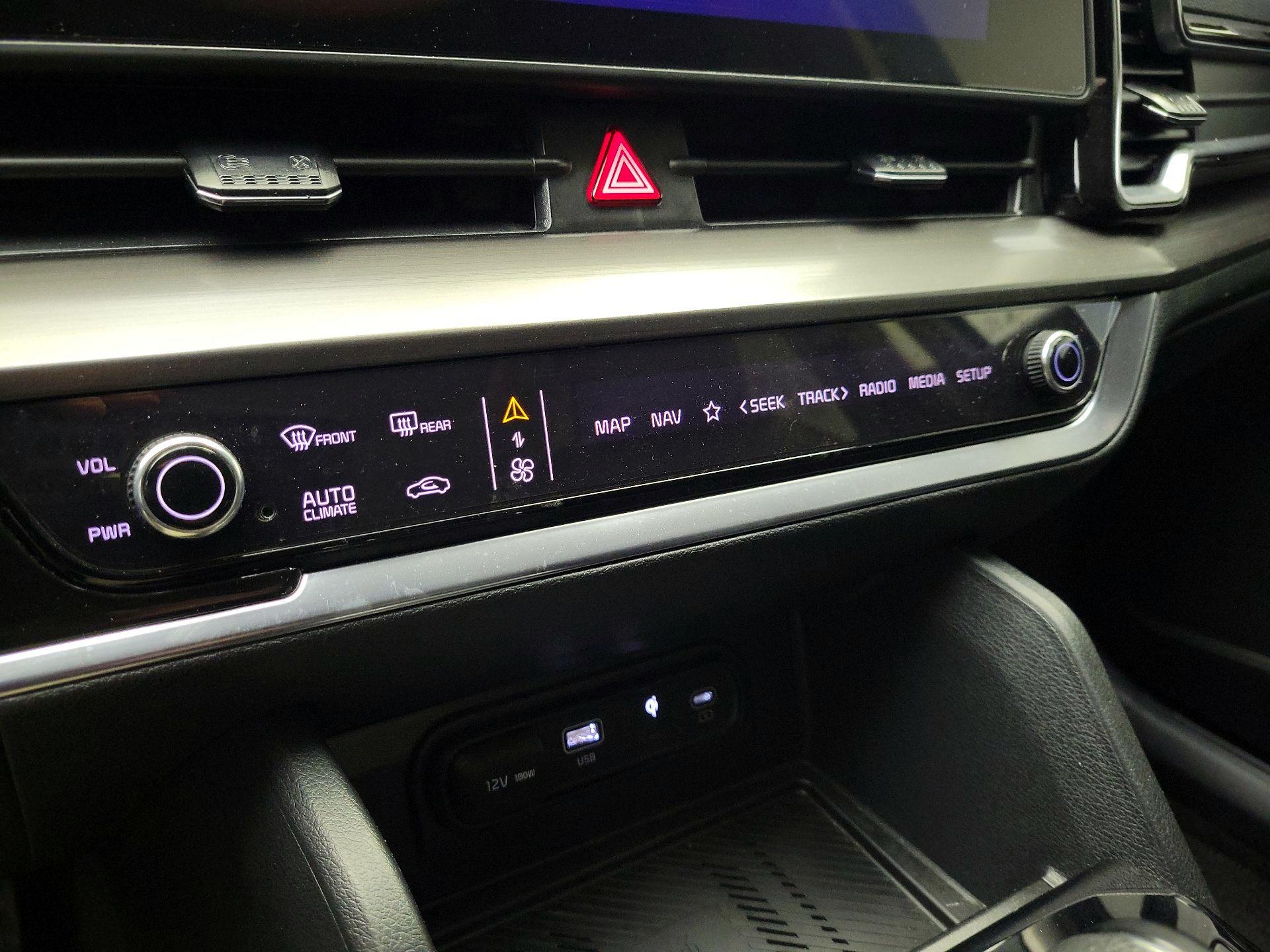 Thumbnail: 2025 Kia Sportage - 16