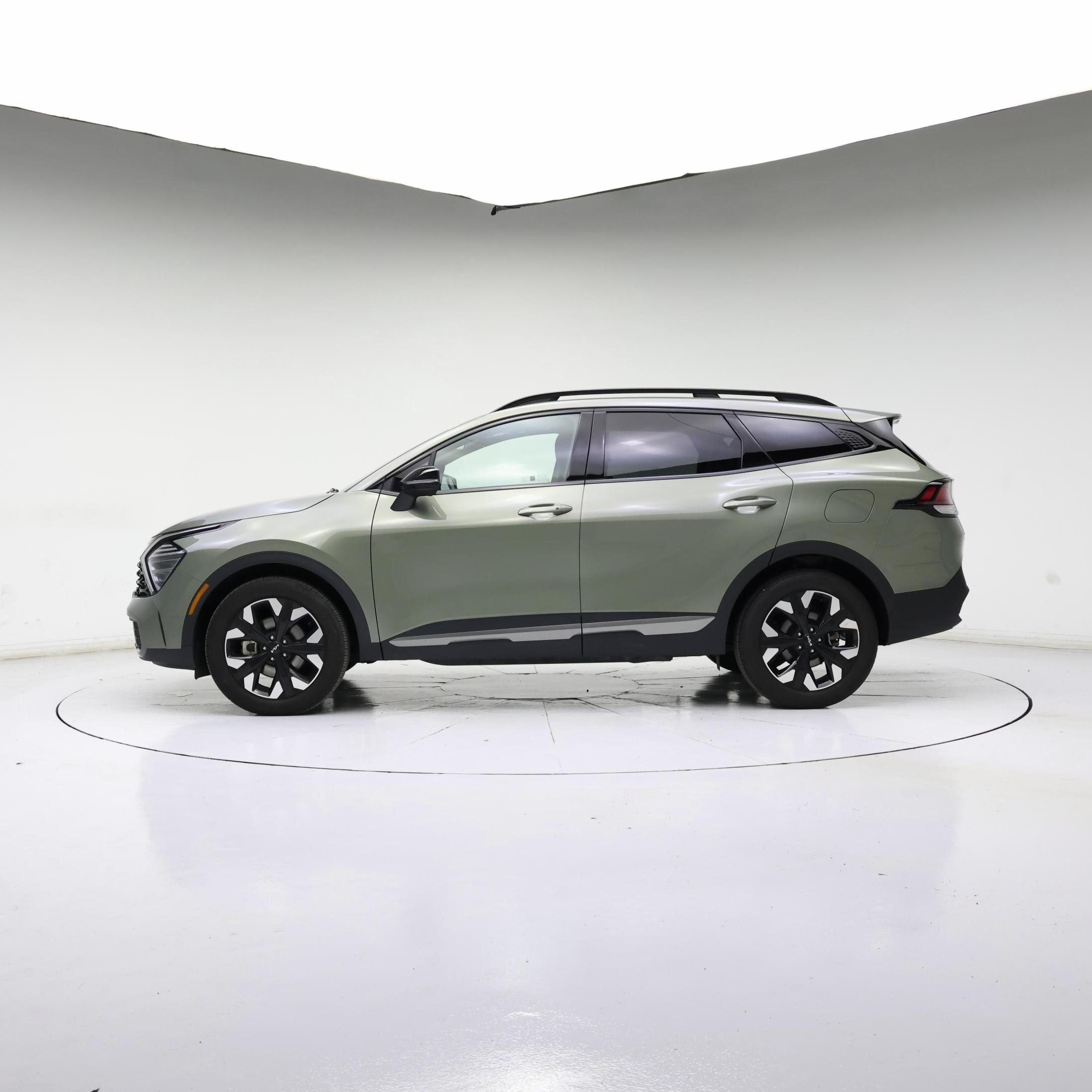 Thumbnail: 2024 Kia Sportage - 3