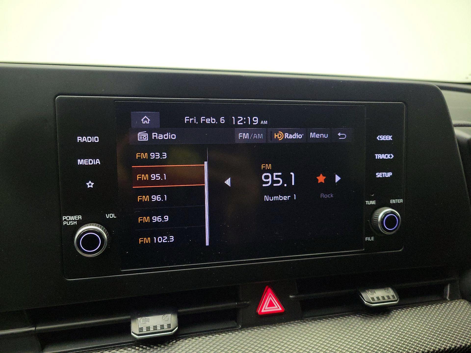 Thumbnail: 2023 Kia Sportage - 15