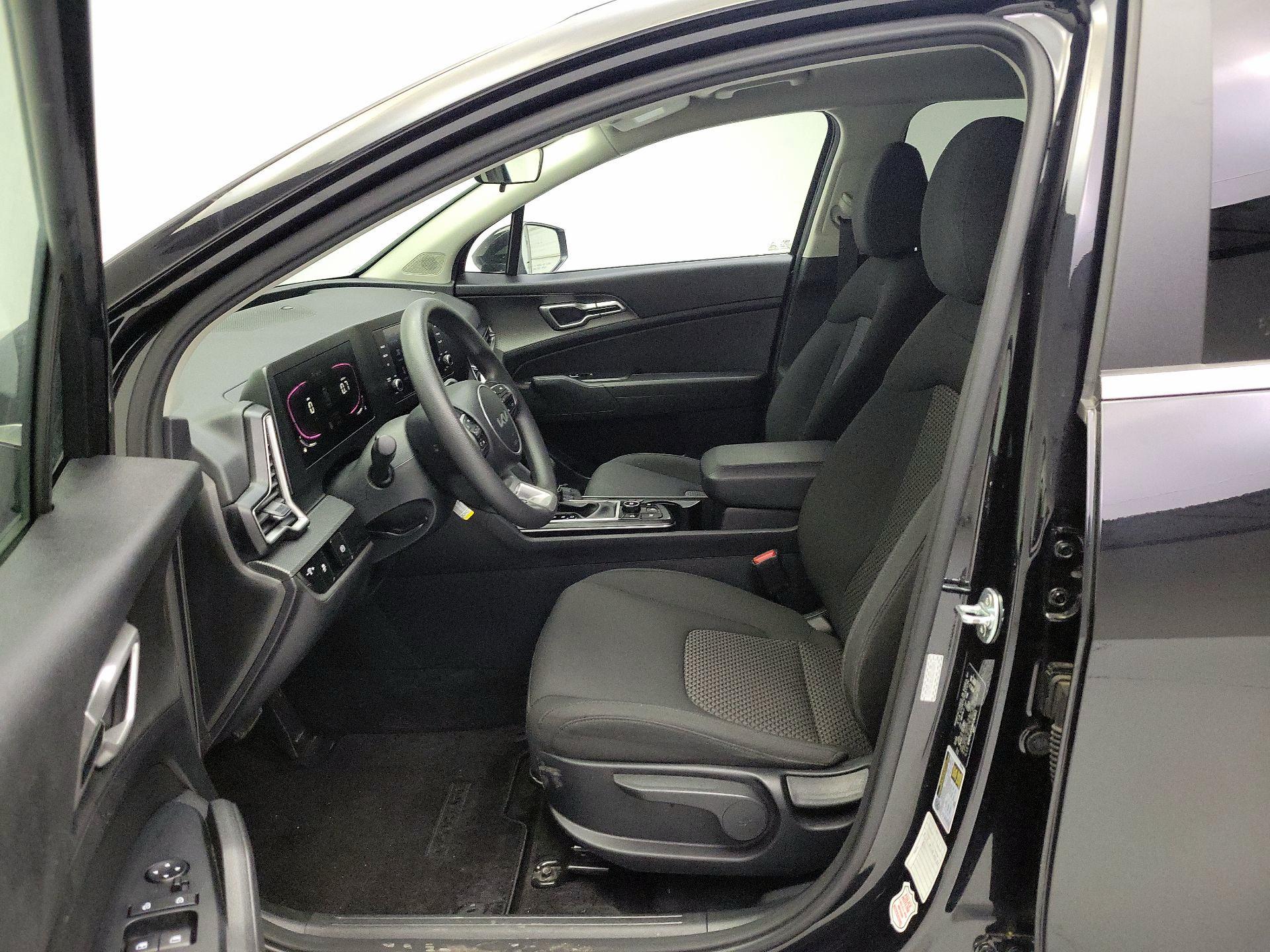 Thumbnail: 2024 Kia Sportage - 11