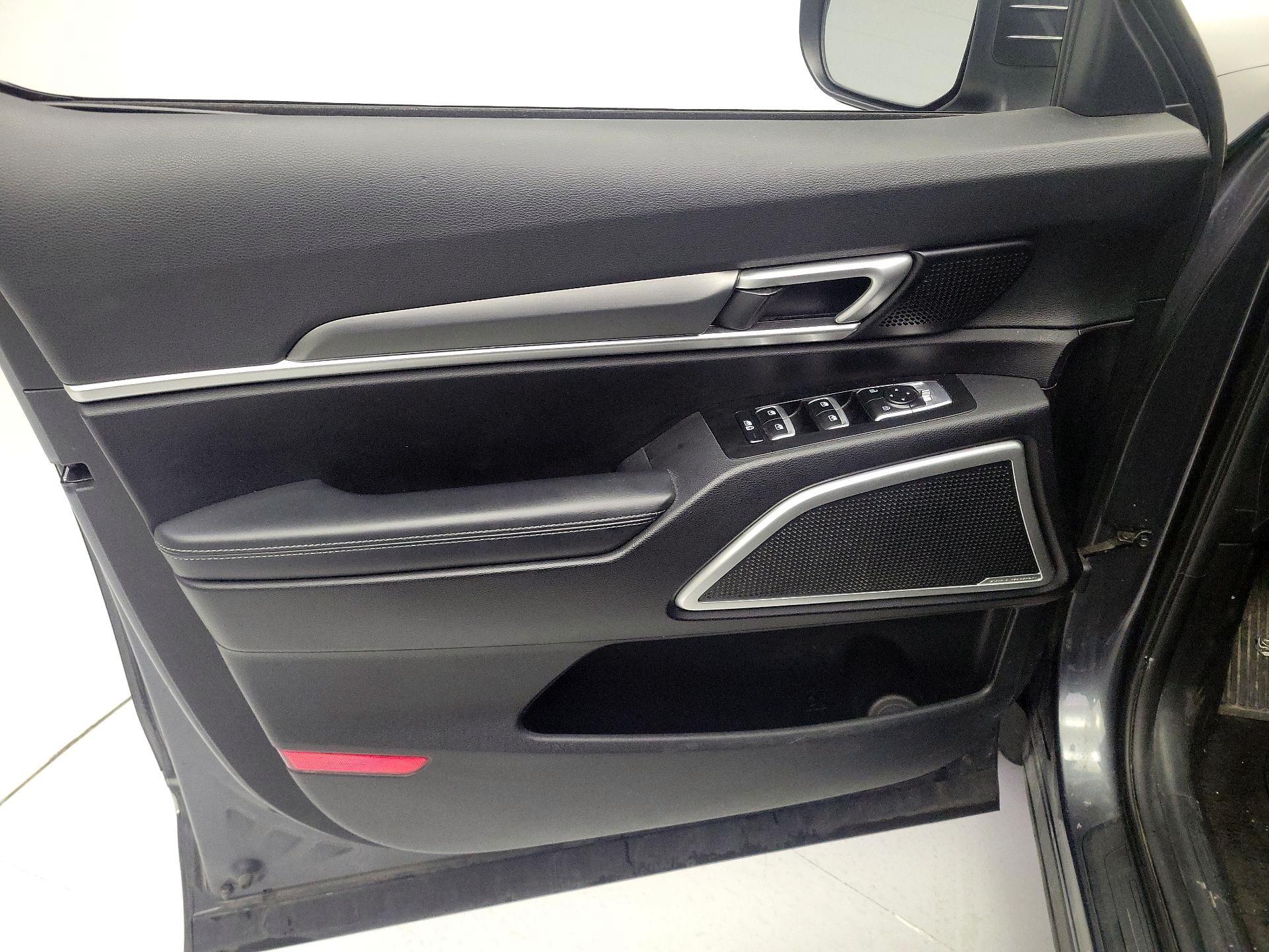 Thumbnail: 2022 Kia Telluride - 12