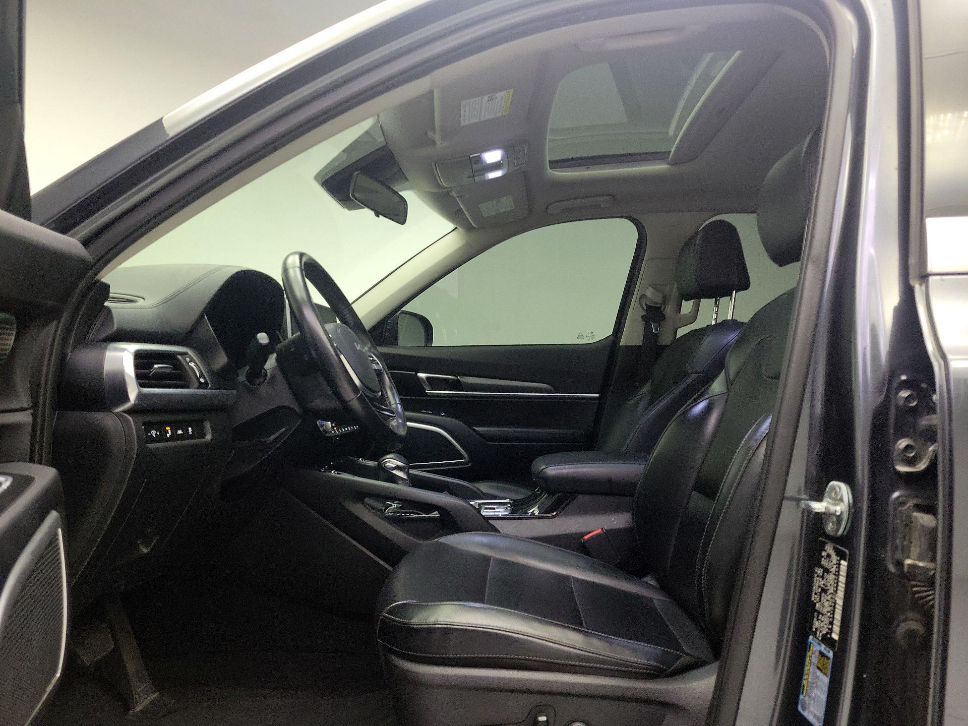 Thumbnail: 2022 Kia Telluride - 20